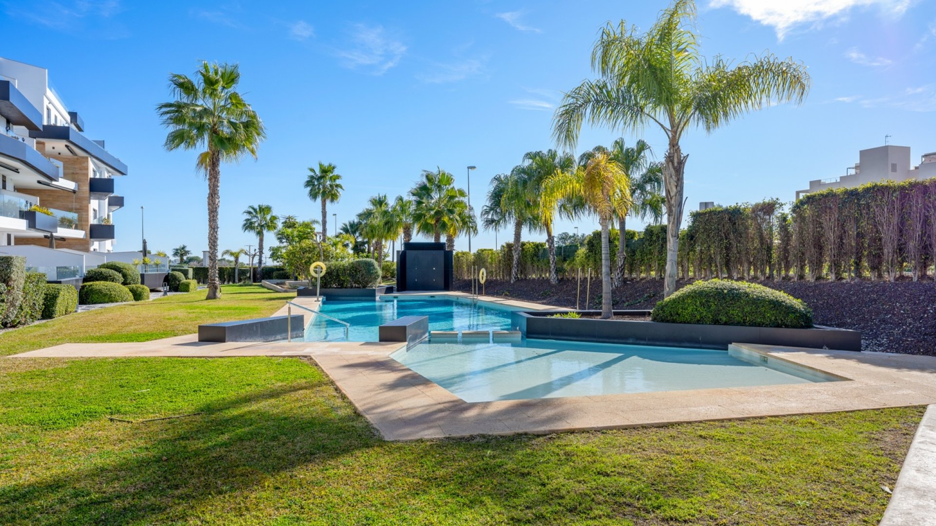 Resale - Apartment / Flat * -
Orihuela Costa - Los Dolses