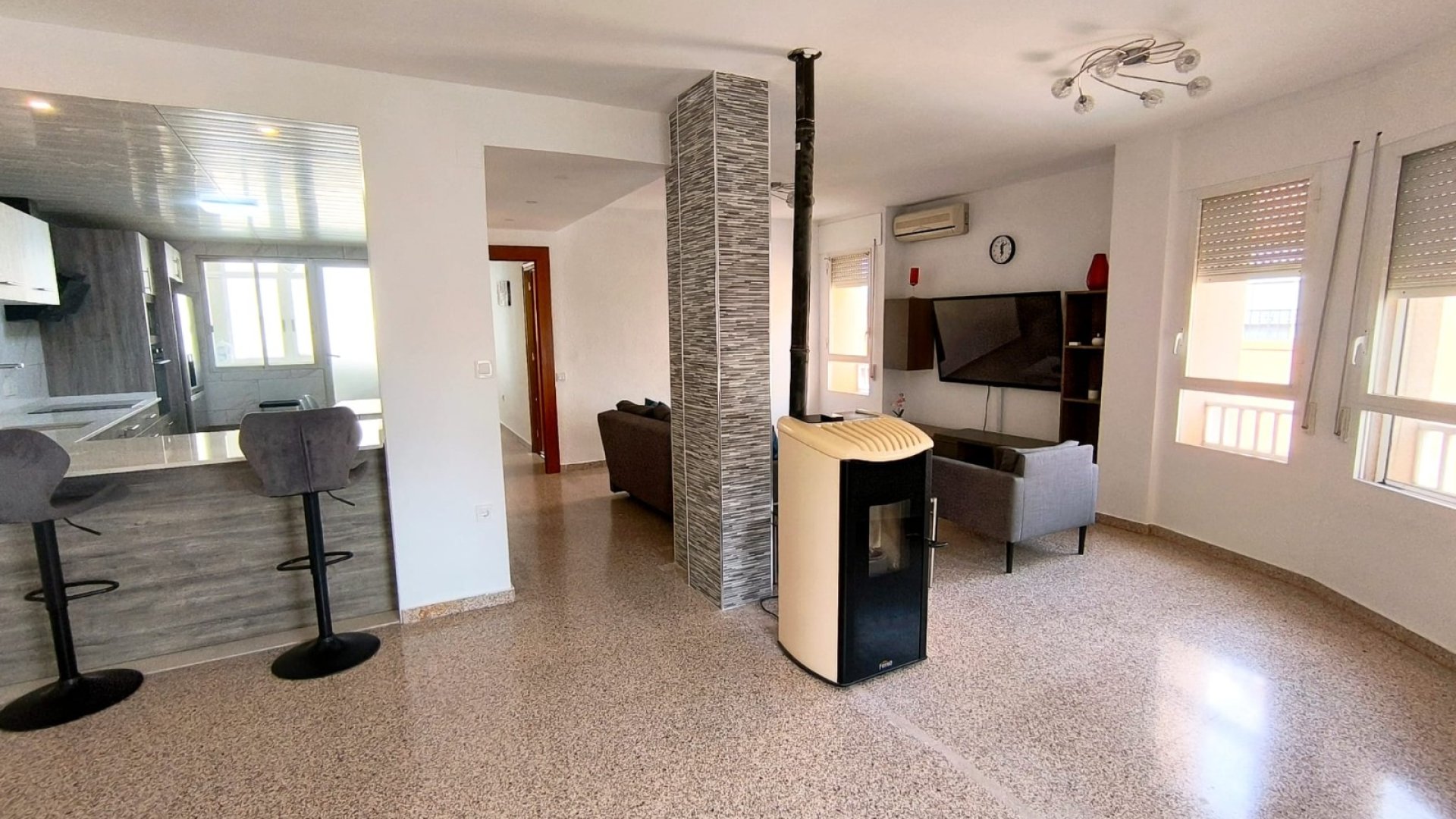 Resale - Apartments -
Algorfa