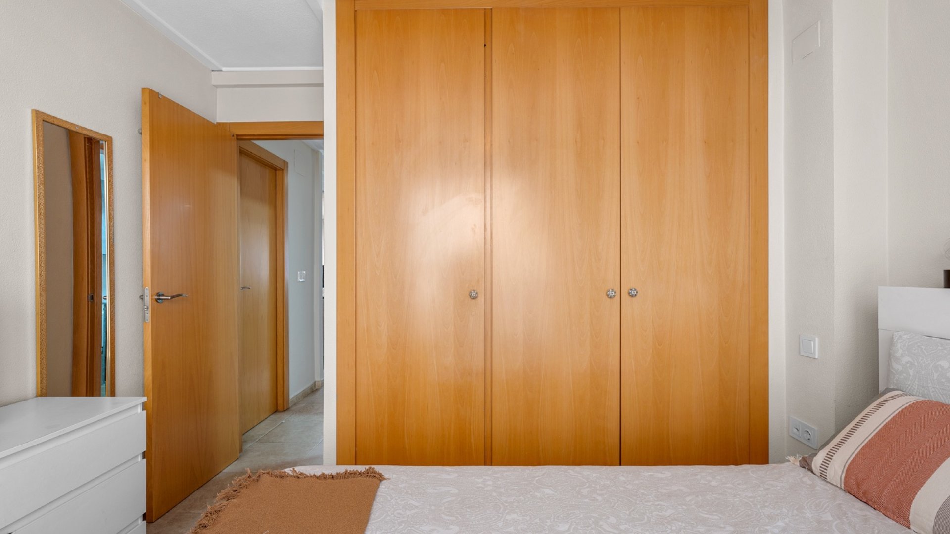 Resale - Apartments -
Alicante - Carolinas Bajas