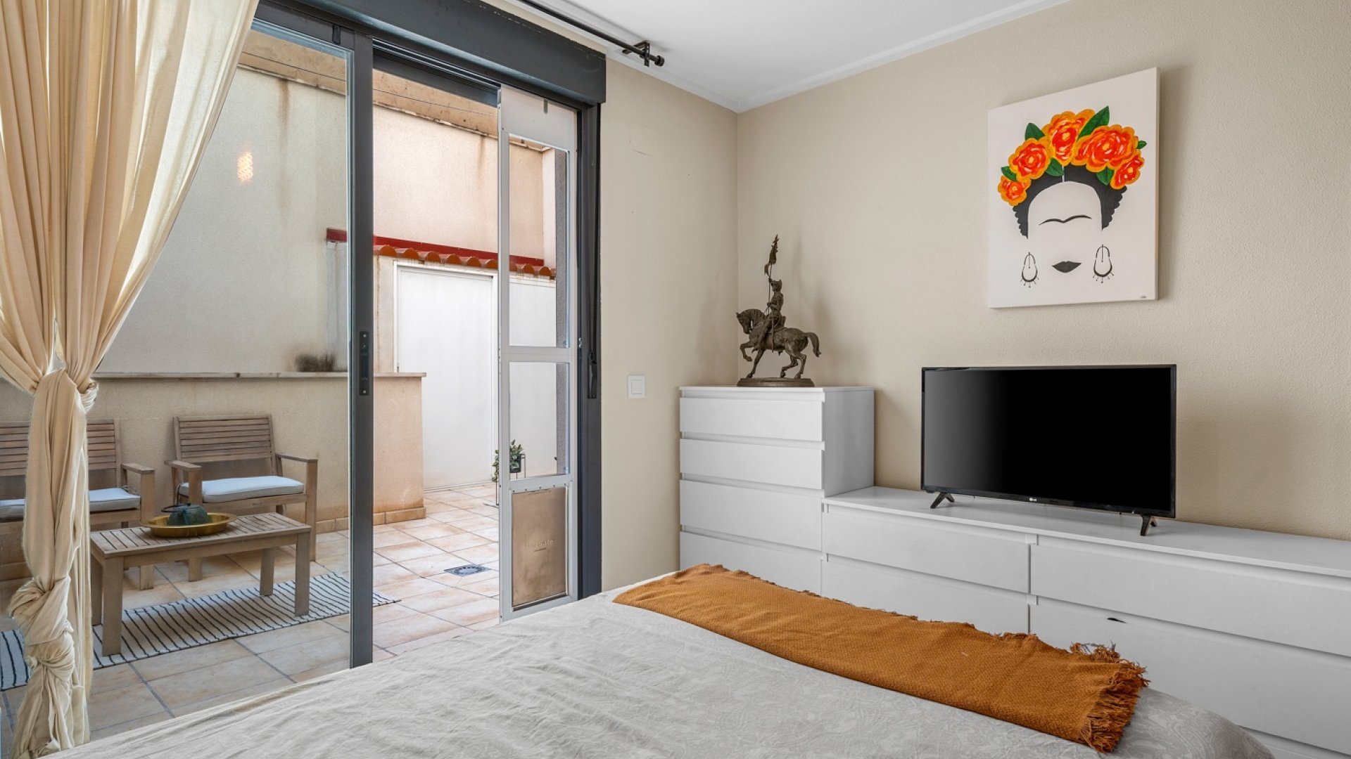 Resale - Apartments -
Alicante - Carolinas Bajas