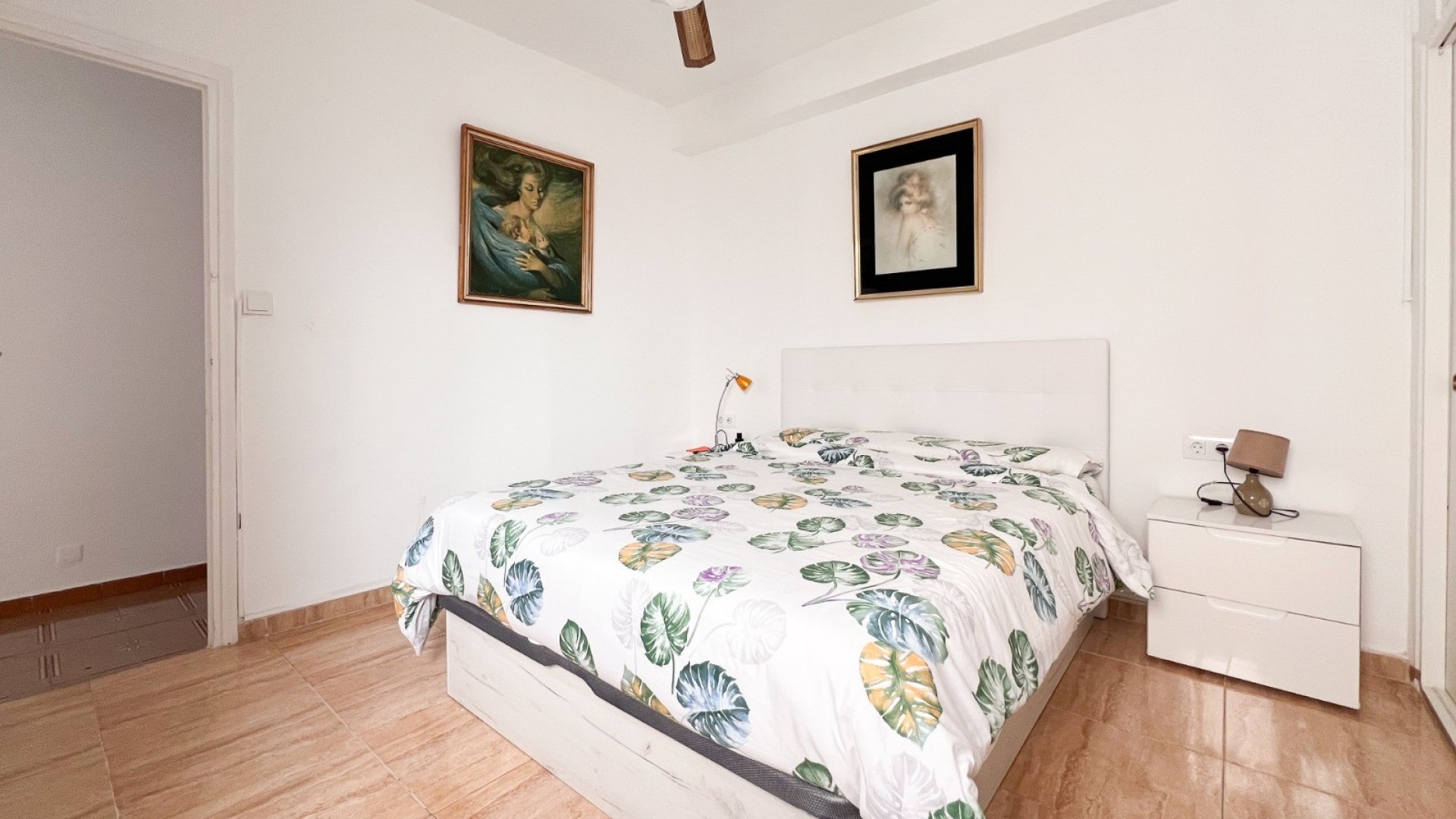 Resale - Apartments -
Alicante - Center