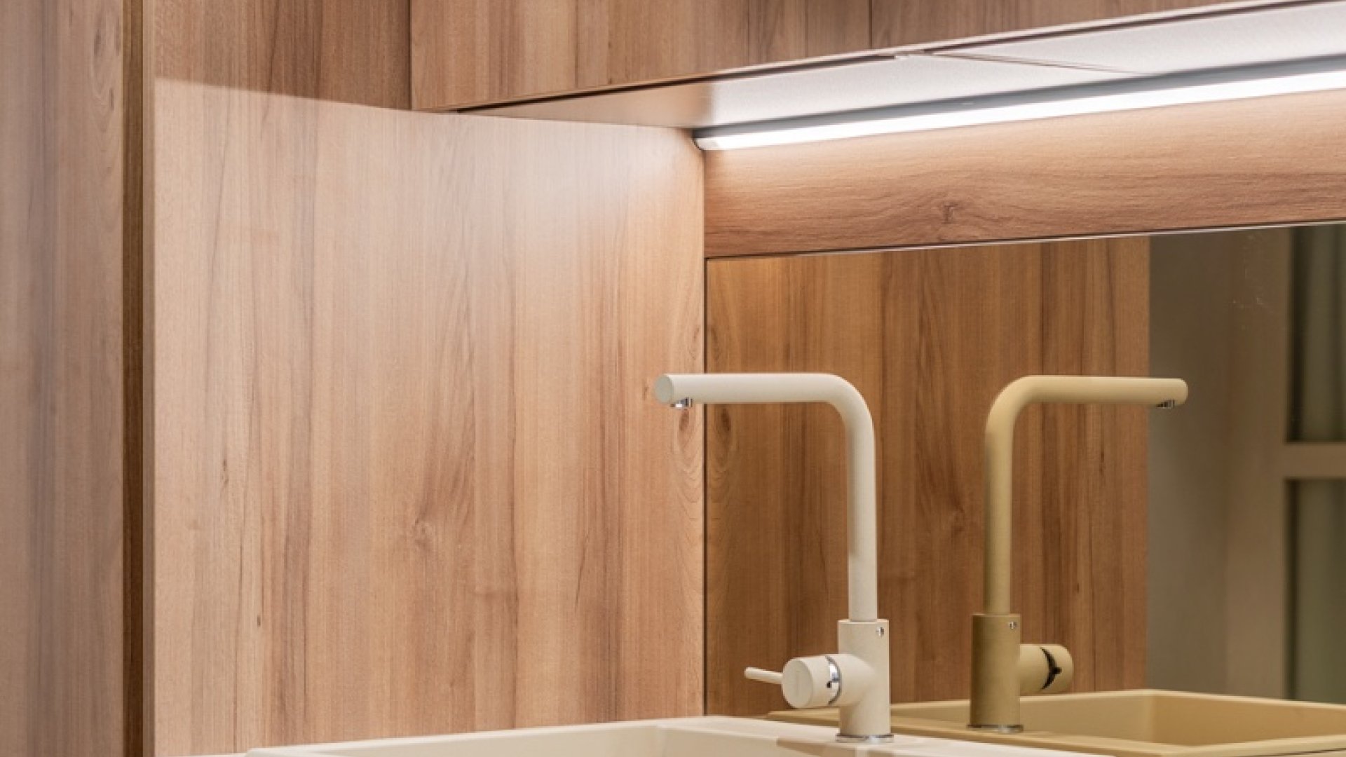 Resale - Apartments -
Alicante