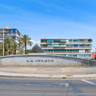 Resale - Apartments -
Alicante