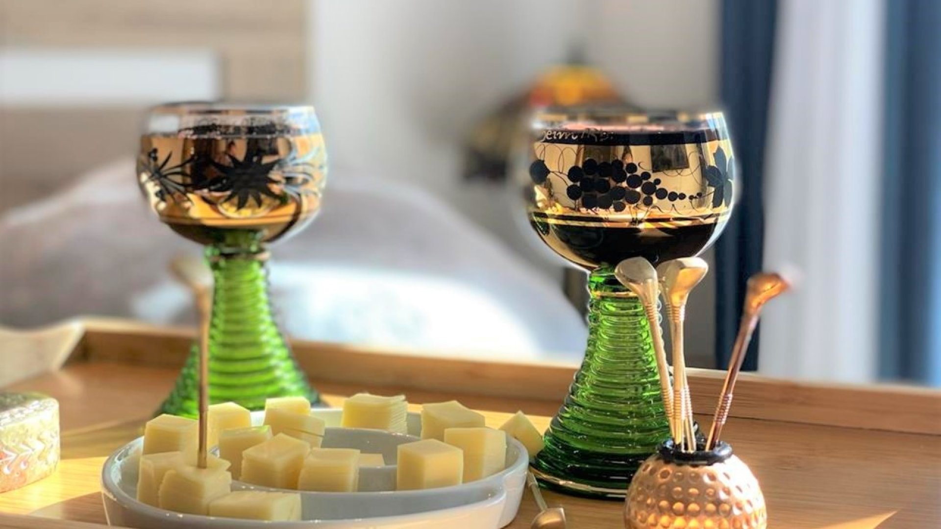 Resale - Apartments -
Altaona Golf and Country Village - Altaona Golf - Country Village