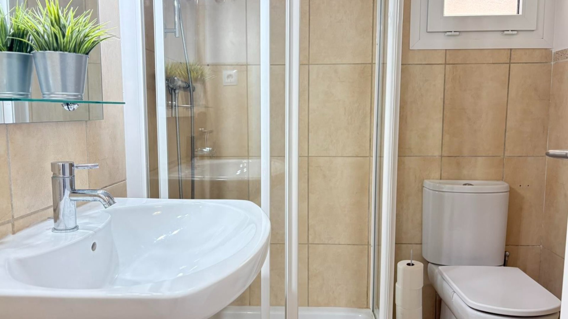 Resale - Apartments -
Altaona Golf and Country Village - Altaona Golf - Country Village