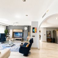 Resale - Apartments -
Altaona Golf and Country Village - Altaona Golf - Country Village