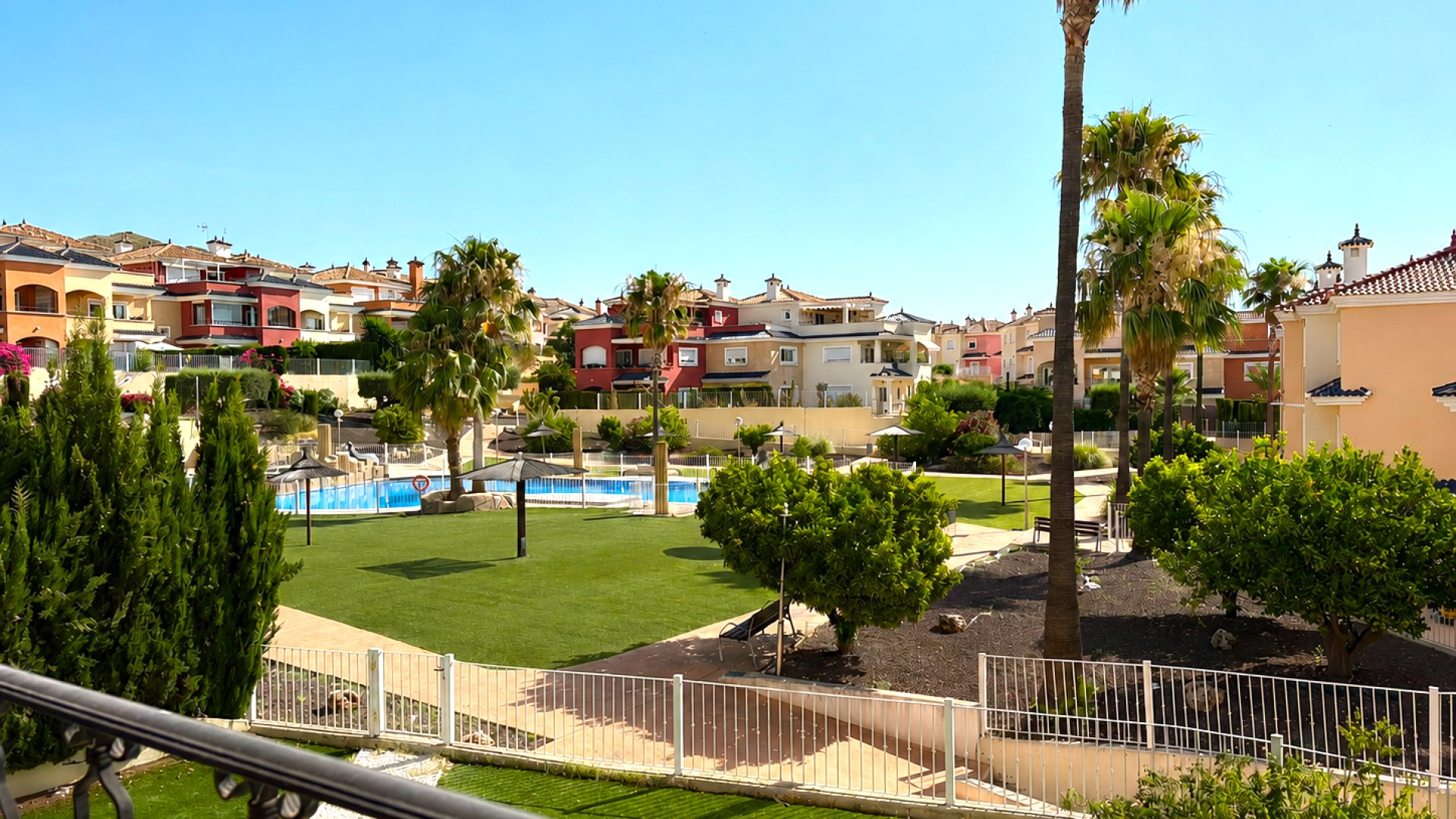 Resale - Apartments -
Altaona Golf and Country Village - Altaona Golf - Country Village