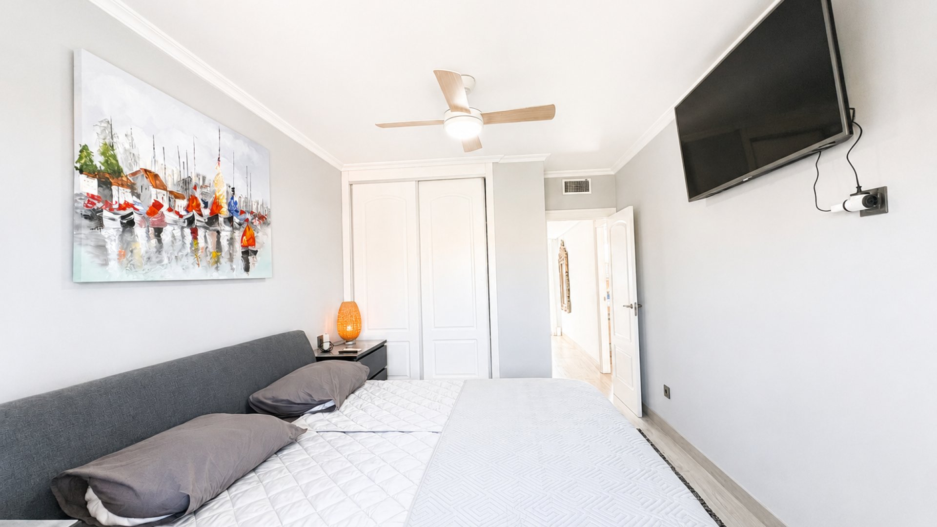 Resale - Apartments -
Altaona Golf and Country Village - Altaona Golf - Country Village