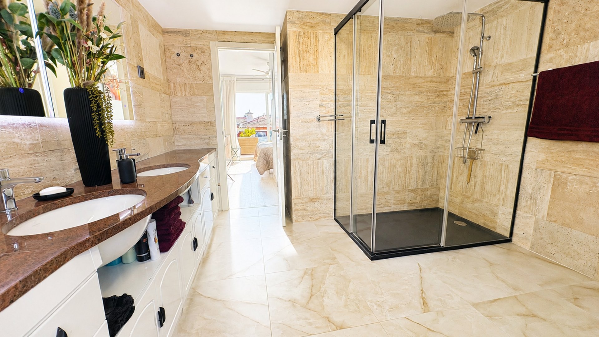 Resale - Apartments -
Altaona Golf and Country Village - Altaona Golf - Country Village