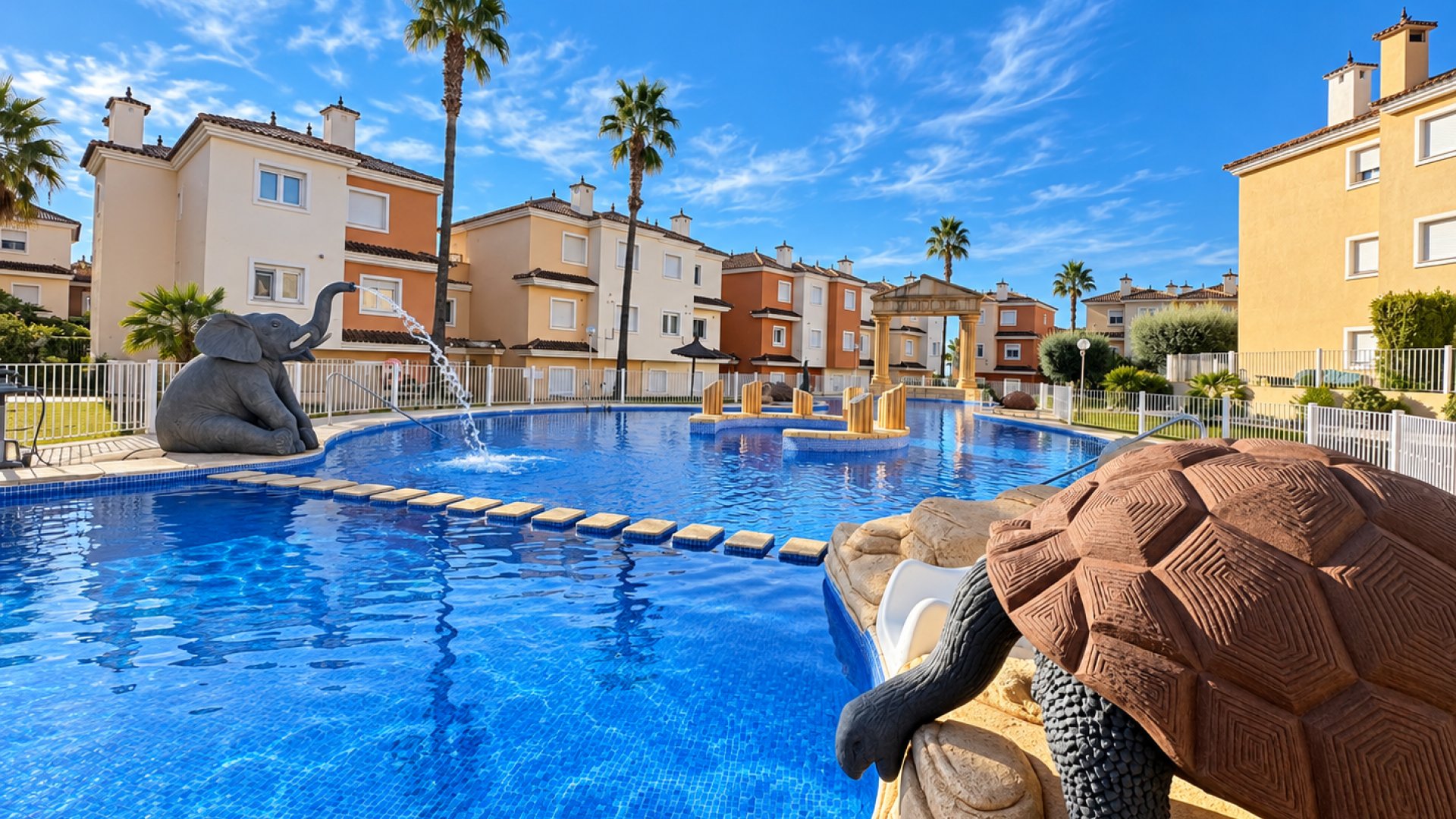 Resale - Apartments -
Altaona Golf and Country Village - Altaona Golf - Country Village