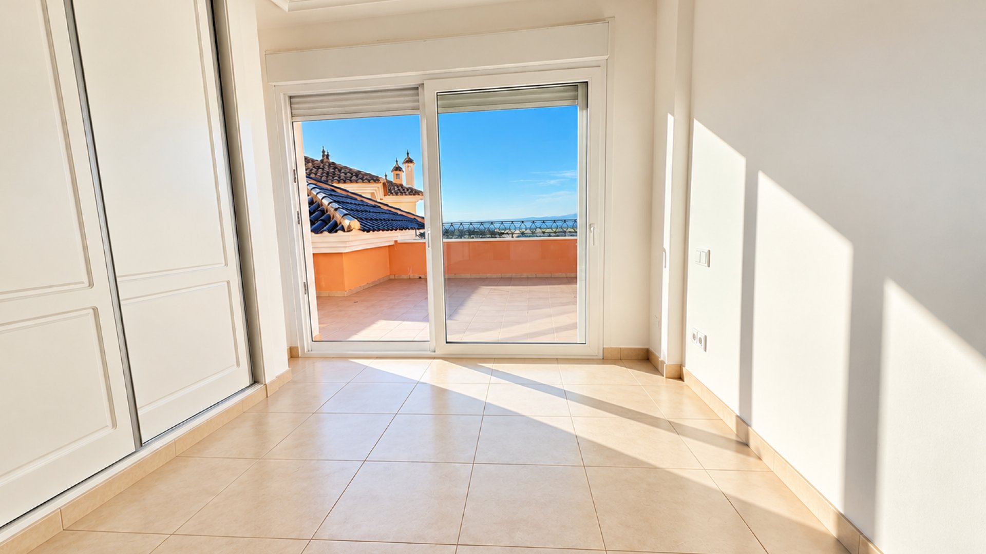 Resale - Apartments -
Altaona Golf and Country Village - Altaona Golf - Country Village