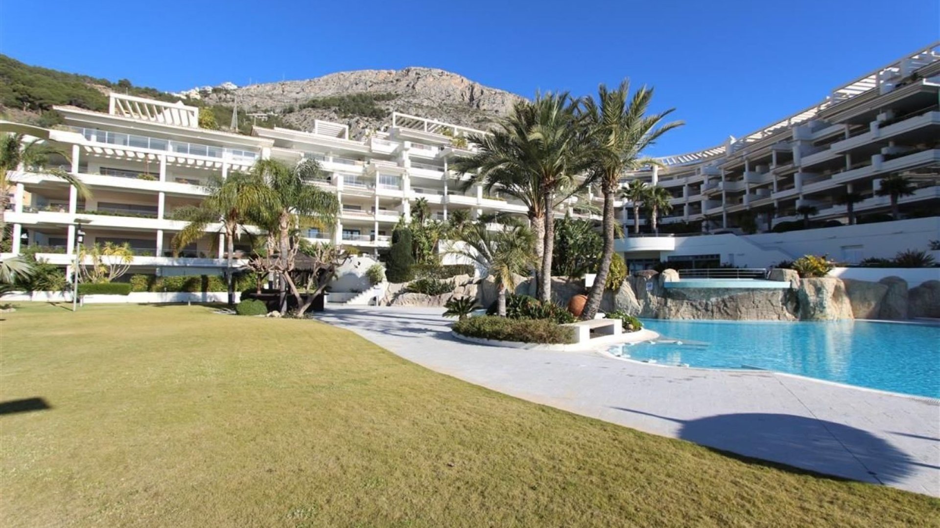 Resale - Apartments -
Altea - Zona de Mascarat