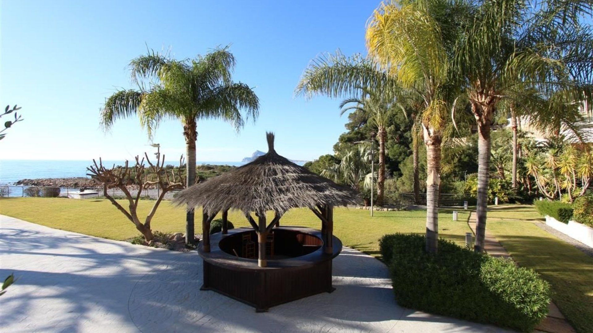 Resale - Apartments -
Altea - Zona de Mascarat