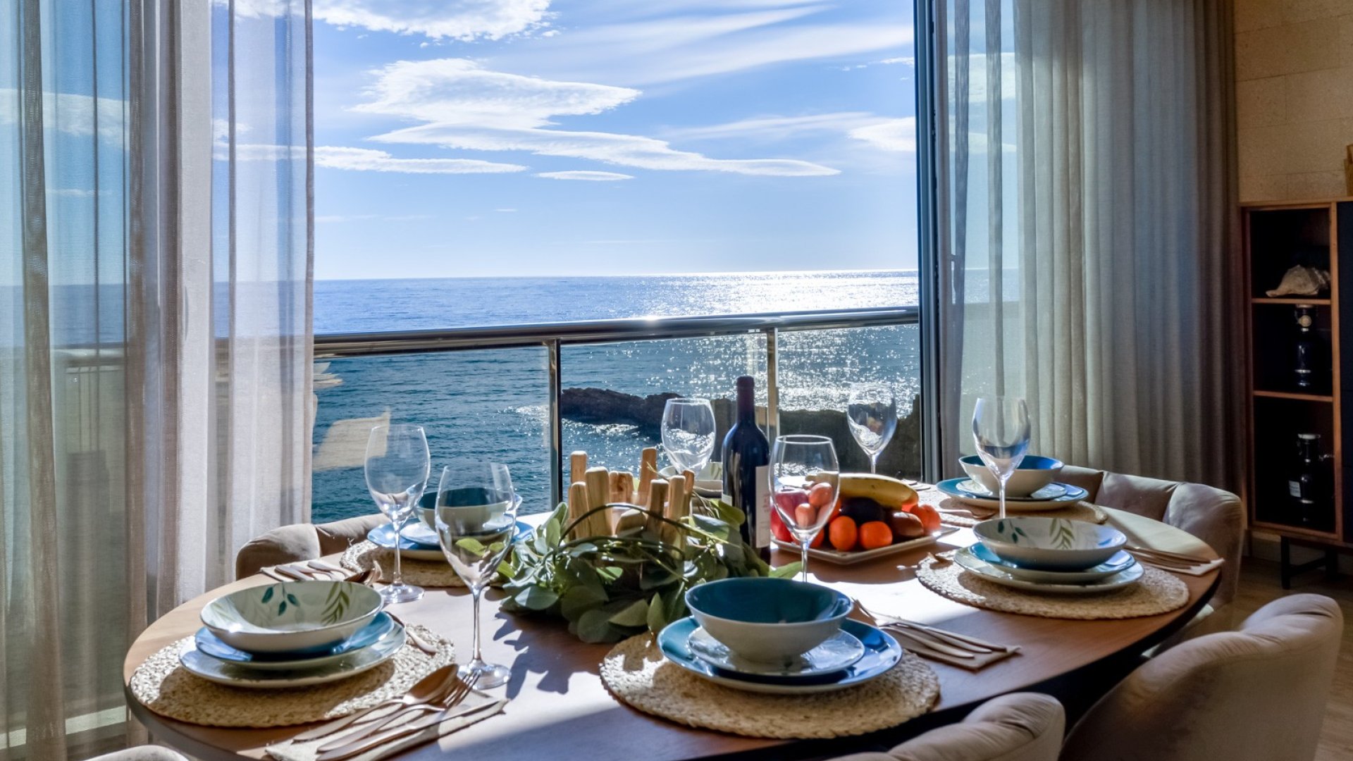 Resale - Apartments -
Altea