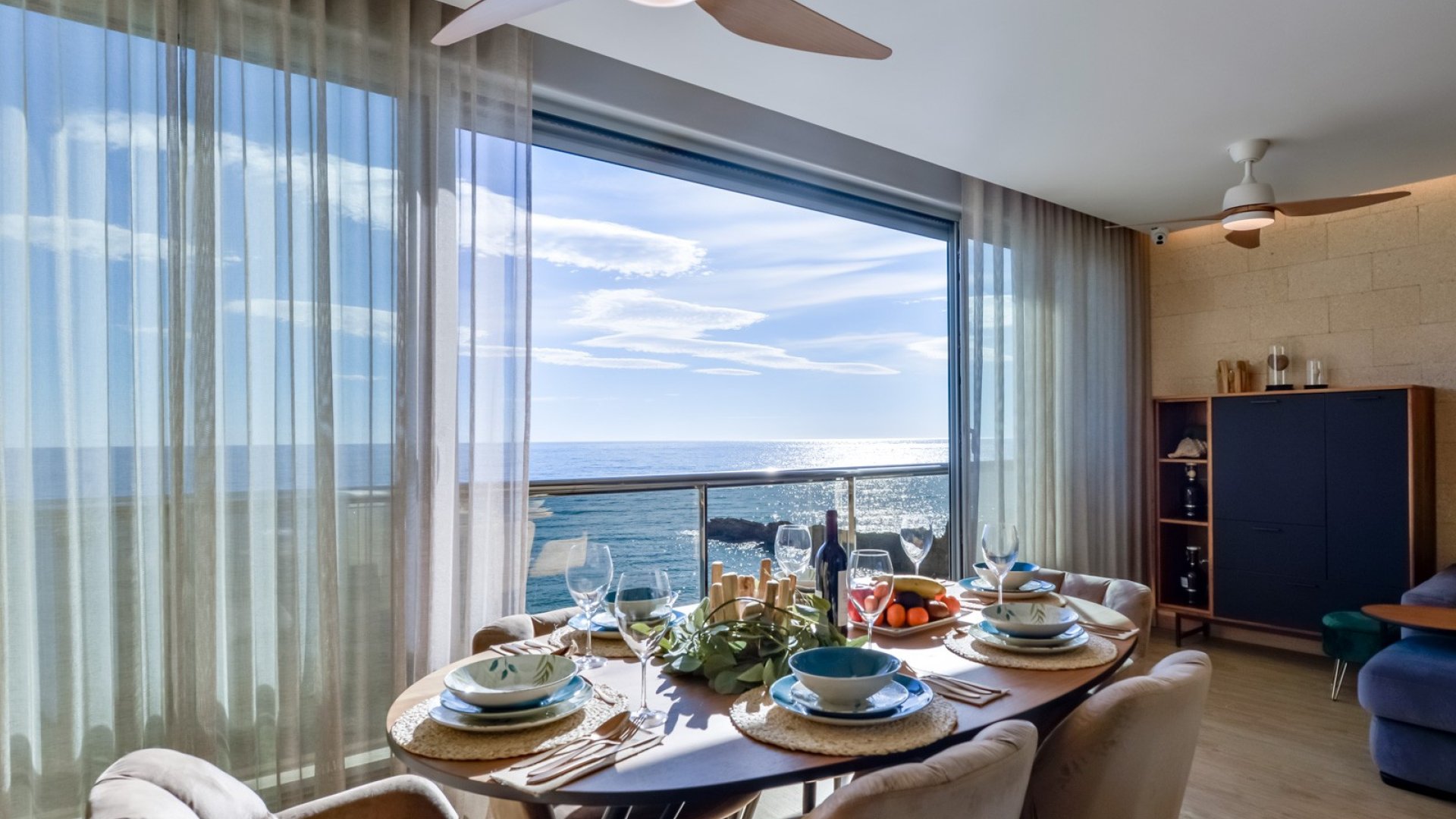 Resale - Apartments -
Altea