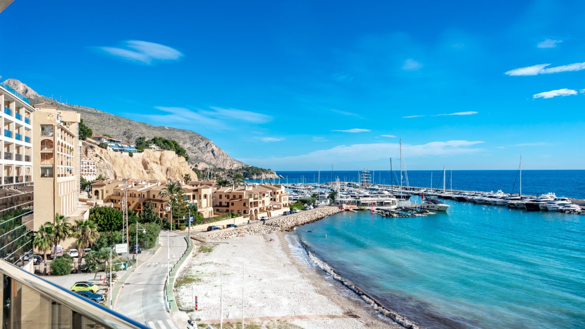 Resale - Apartments -
Altea