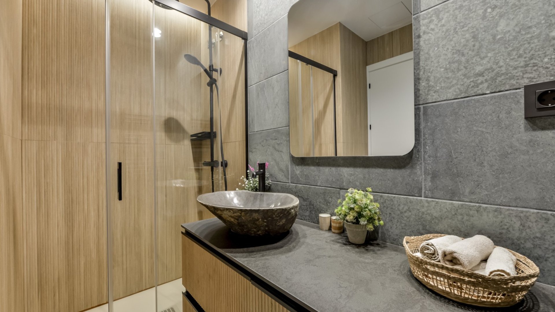 Resale - Apartments -
Altea