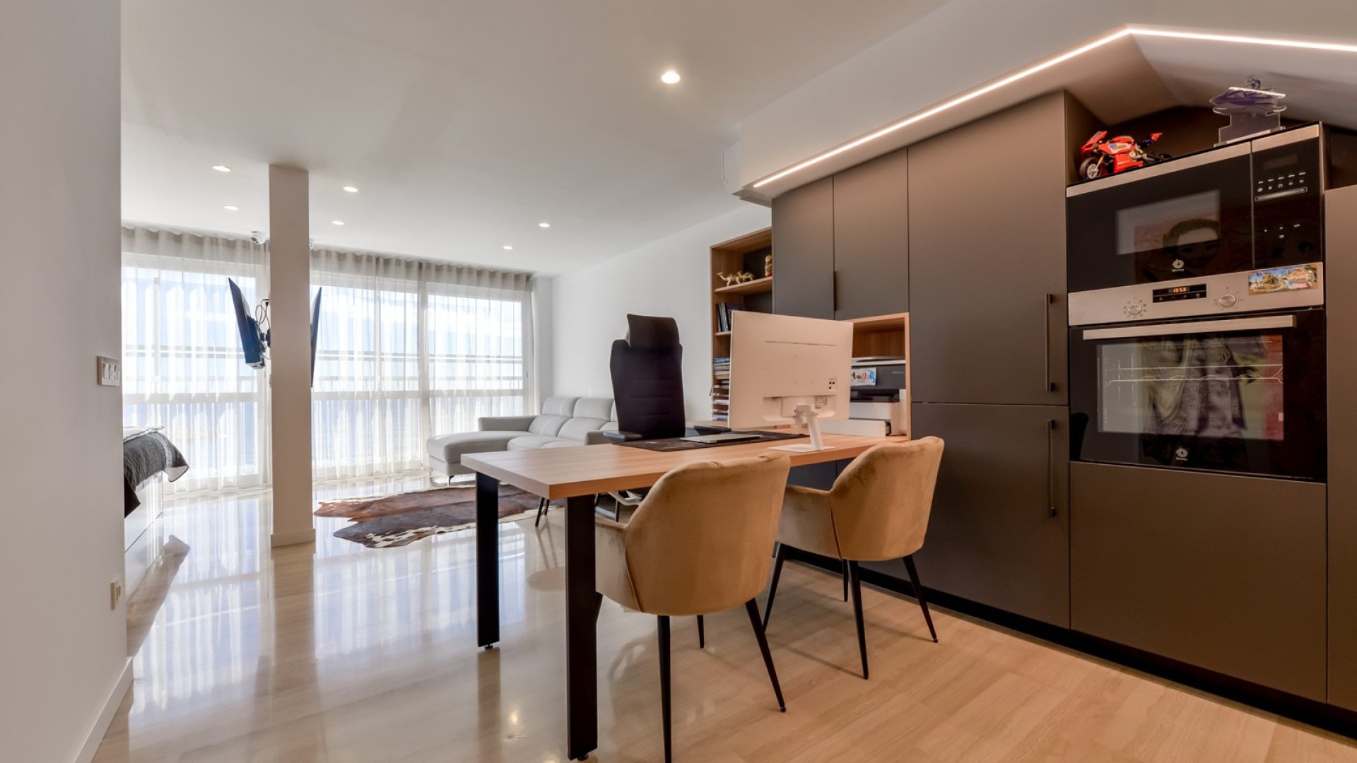 Resale - Apartments -
Altea