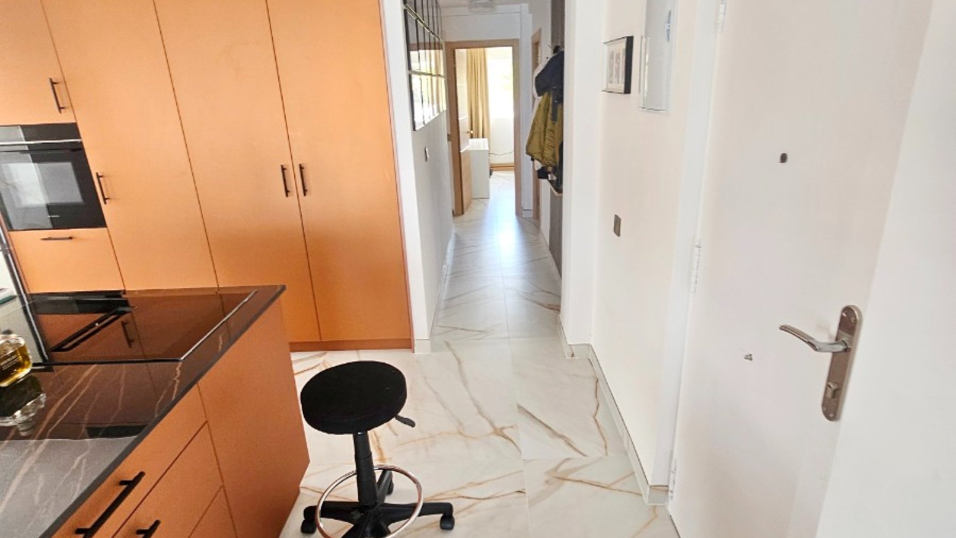 Resale - Apartments -
Altea