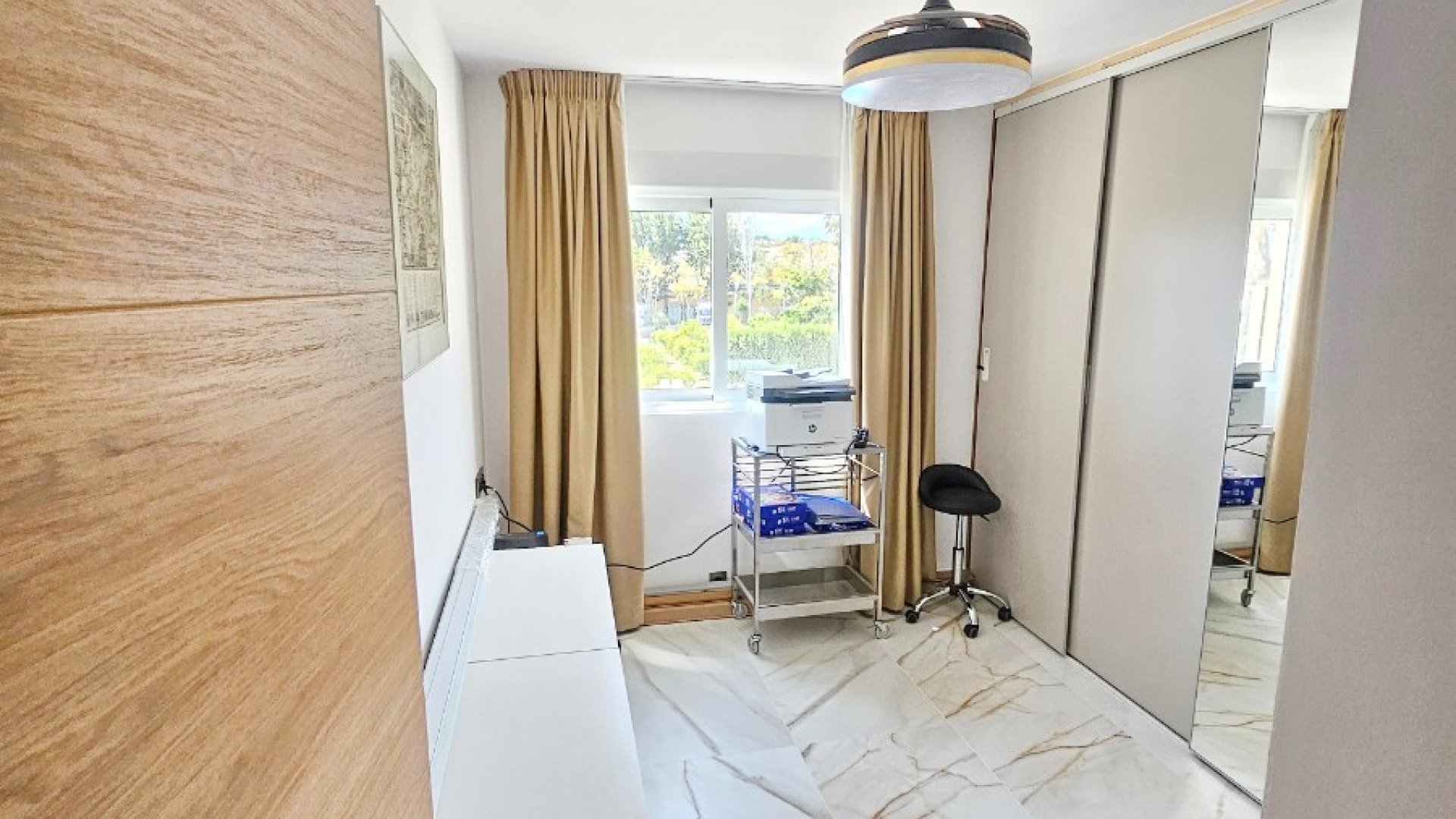 Resale - Apartments -
Altea