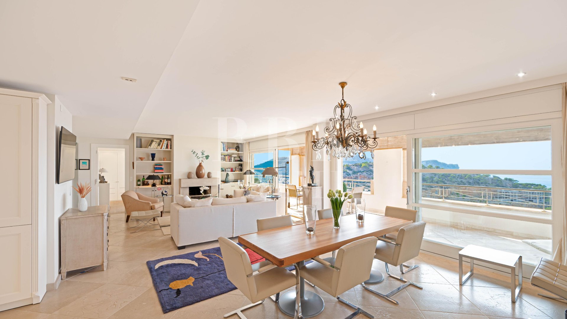 Resale - Apartments -
Andratx