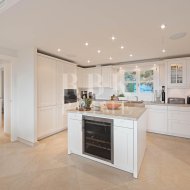 Resale - Apartments -
Andratx