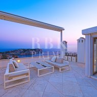 Resale - Apartments -
Andratx