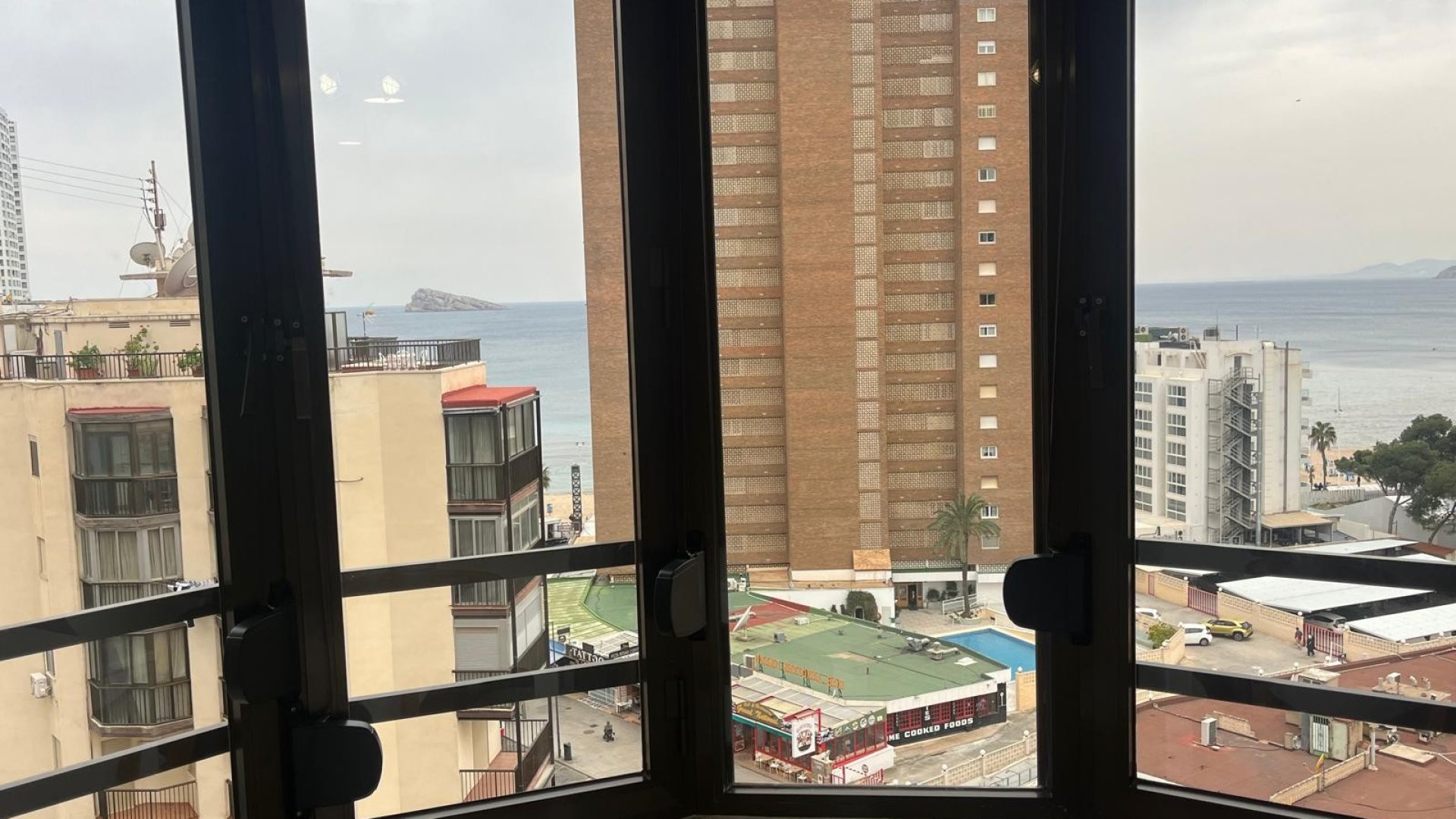 Resale - Apartments -
Benidorm - Levante