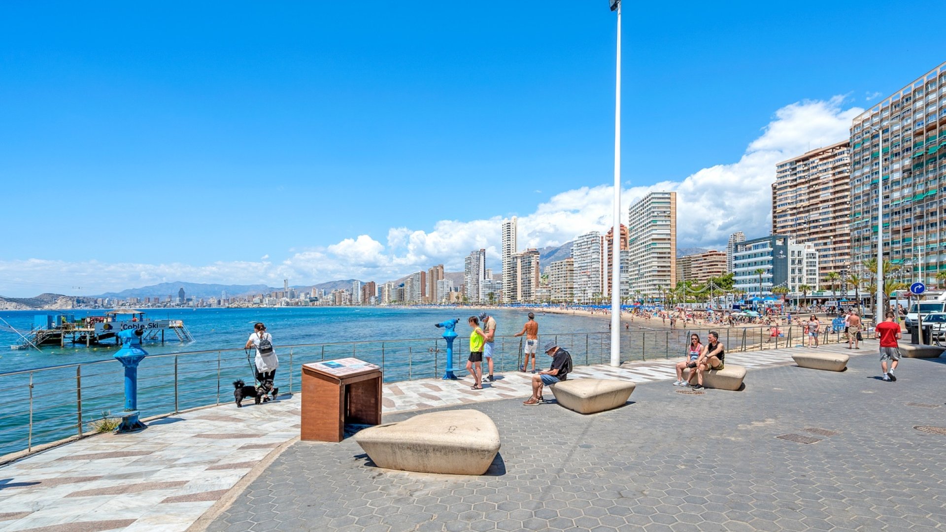 Resale - Apartments -
Benidorm - Levante