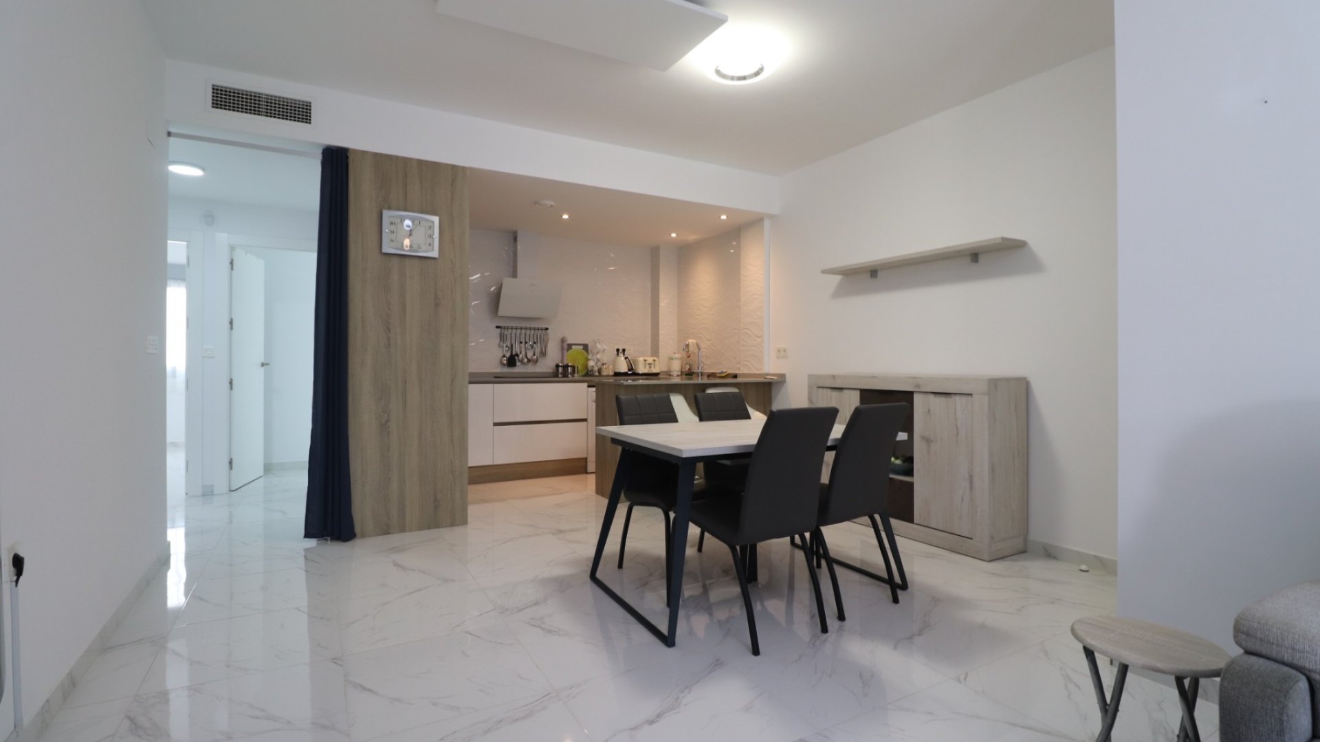 Resale - Apartments -
Benijofar