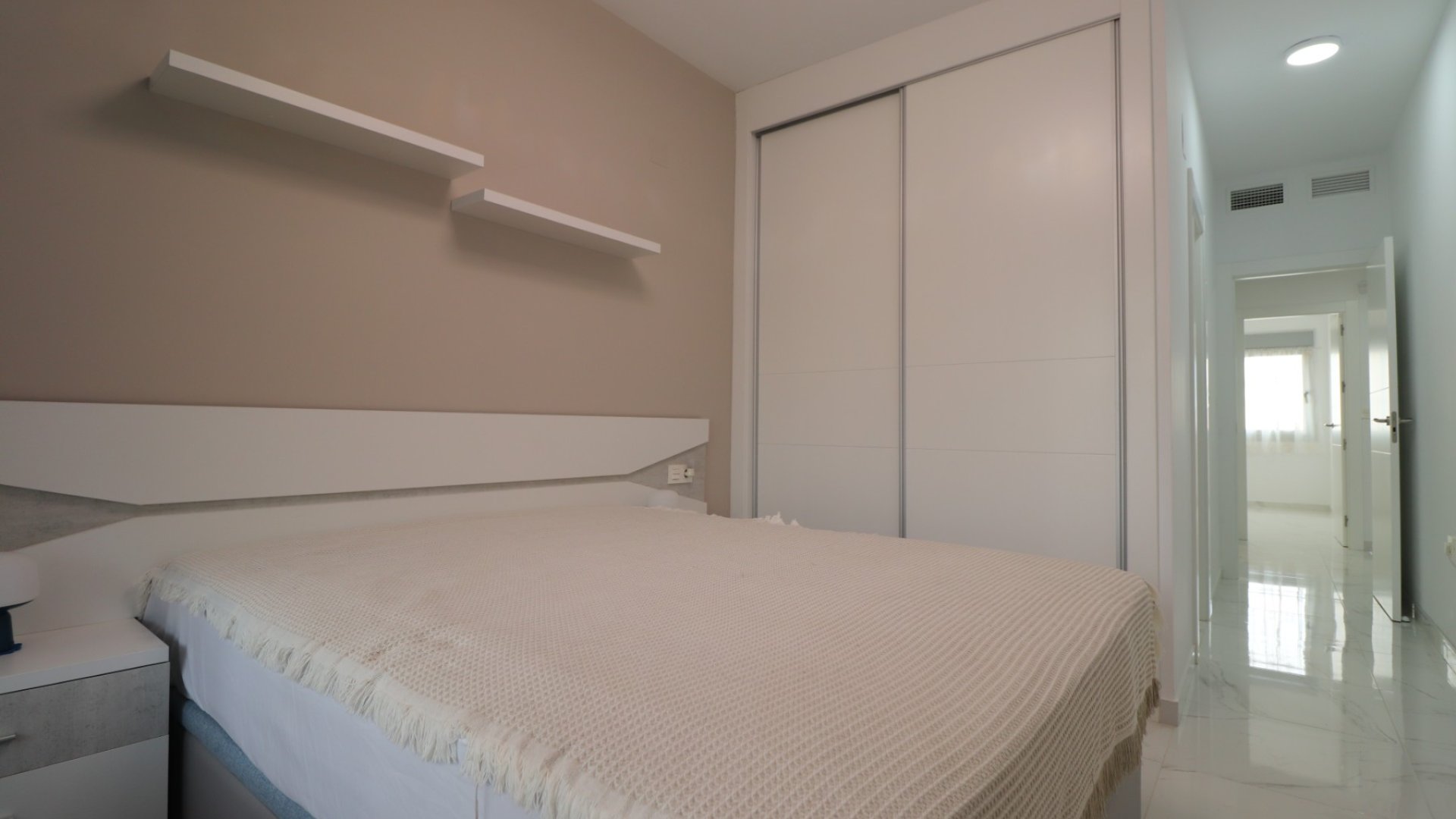 Resale - Apartments -
Benijofar