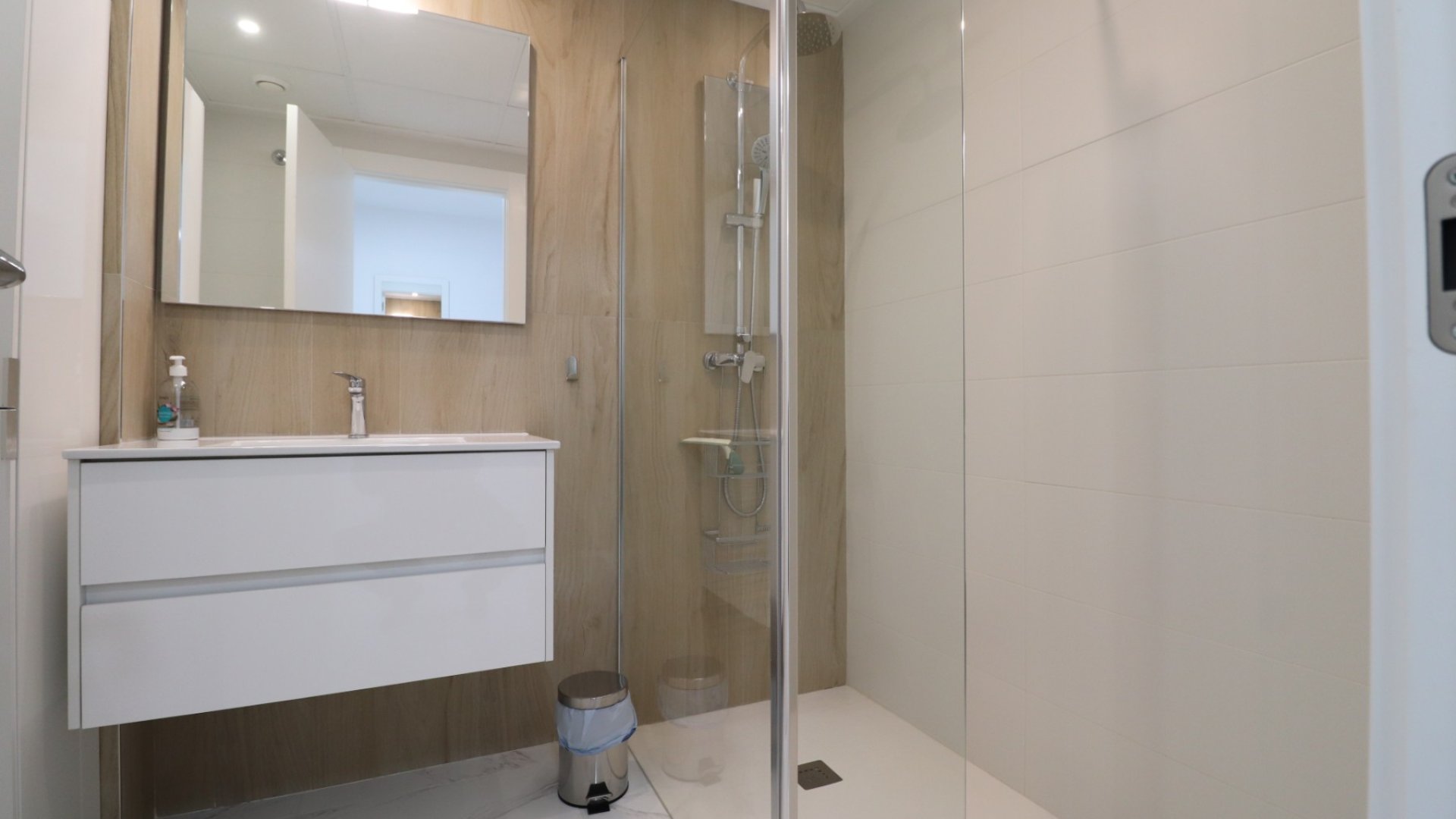 Resale - Apartments -
Benijofar