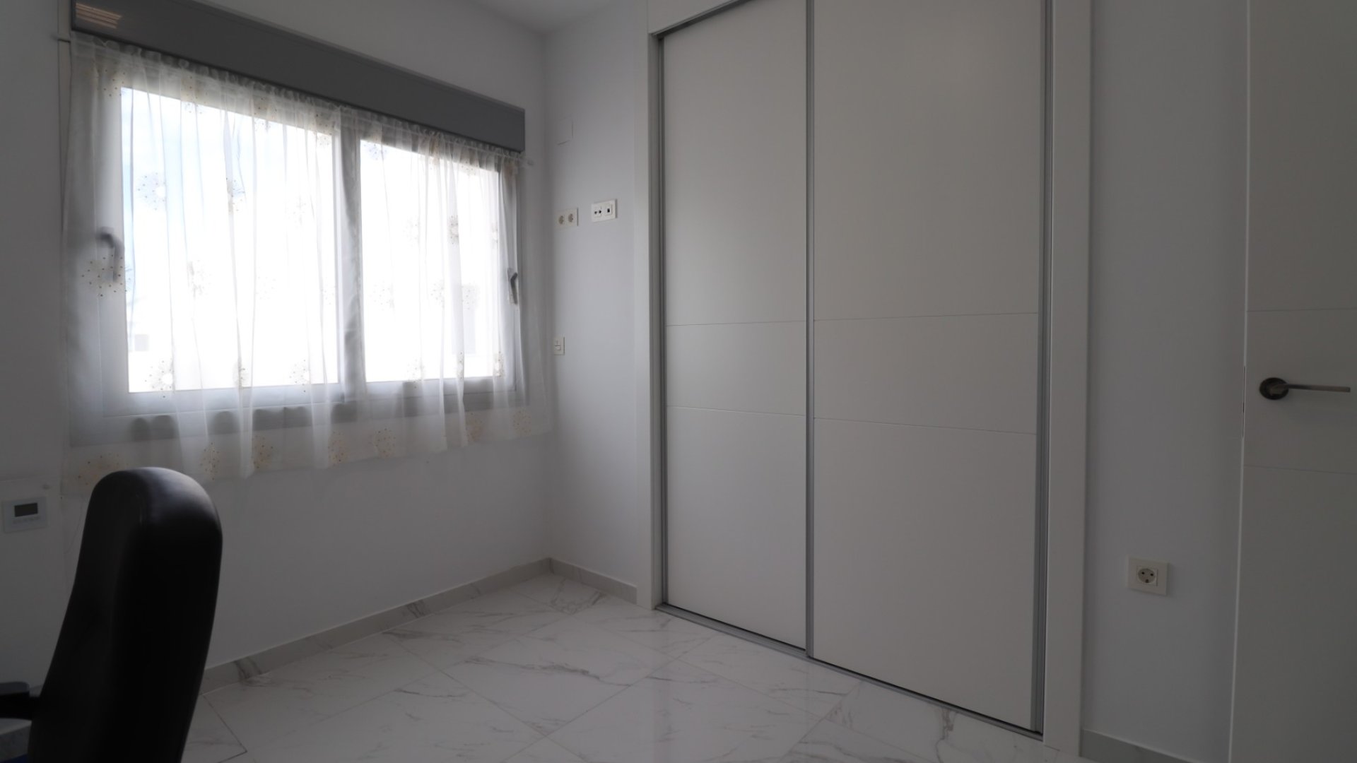 Resale - Apartments -
Benijofar