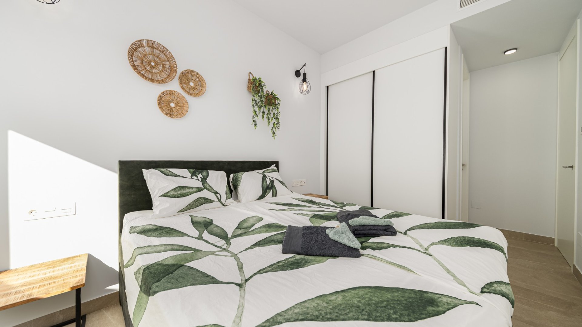 Resale - Apartments -
Benijofar