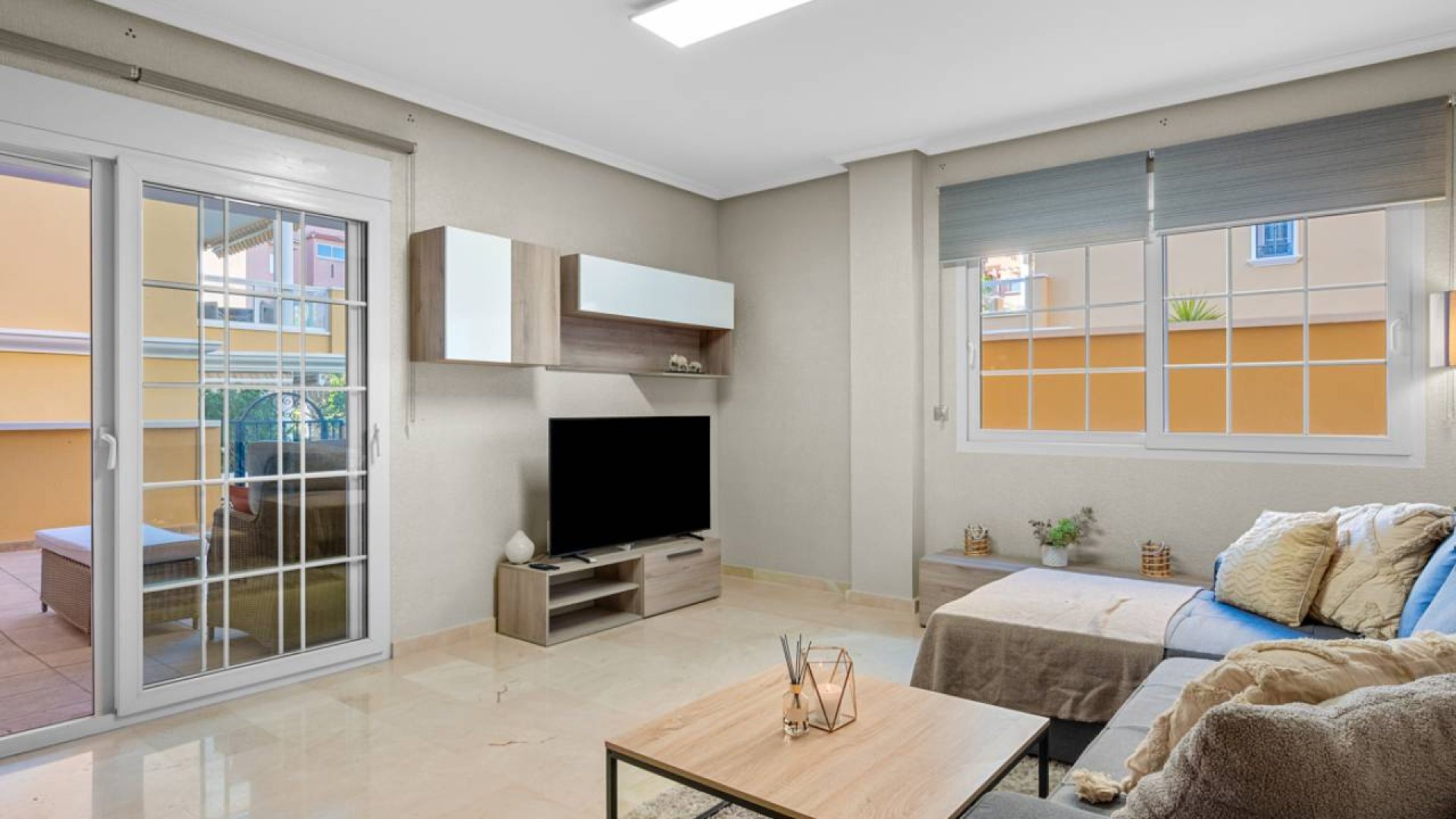 Resale - Apartments -
Cabo Roig