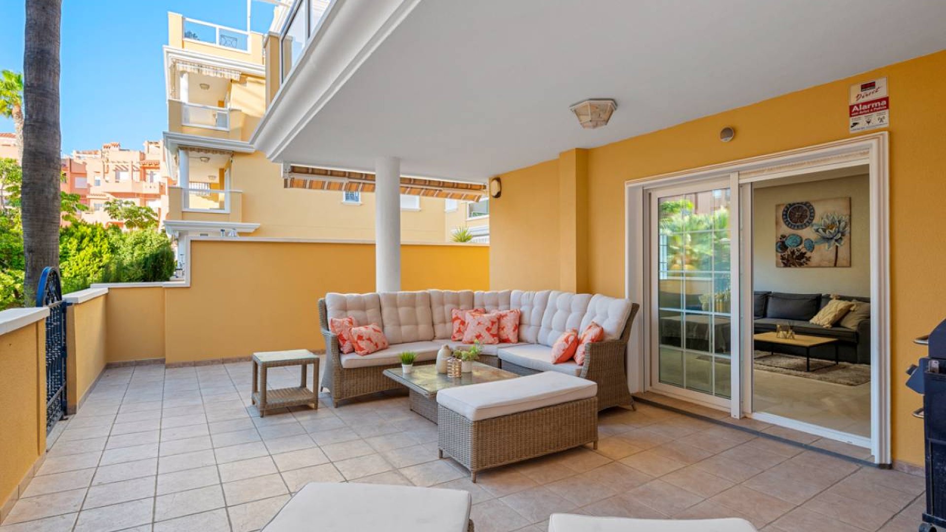 Resale - Apartments -
Cabo Roig