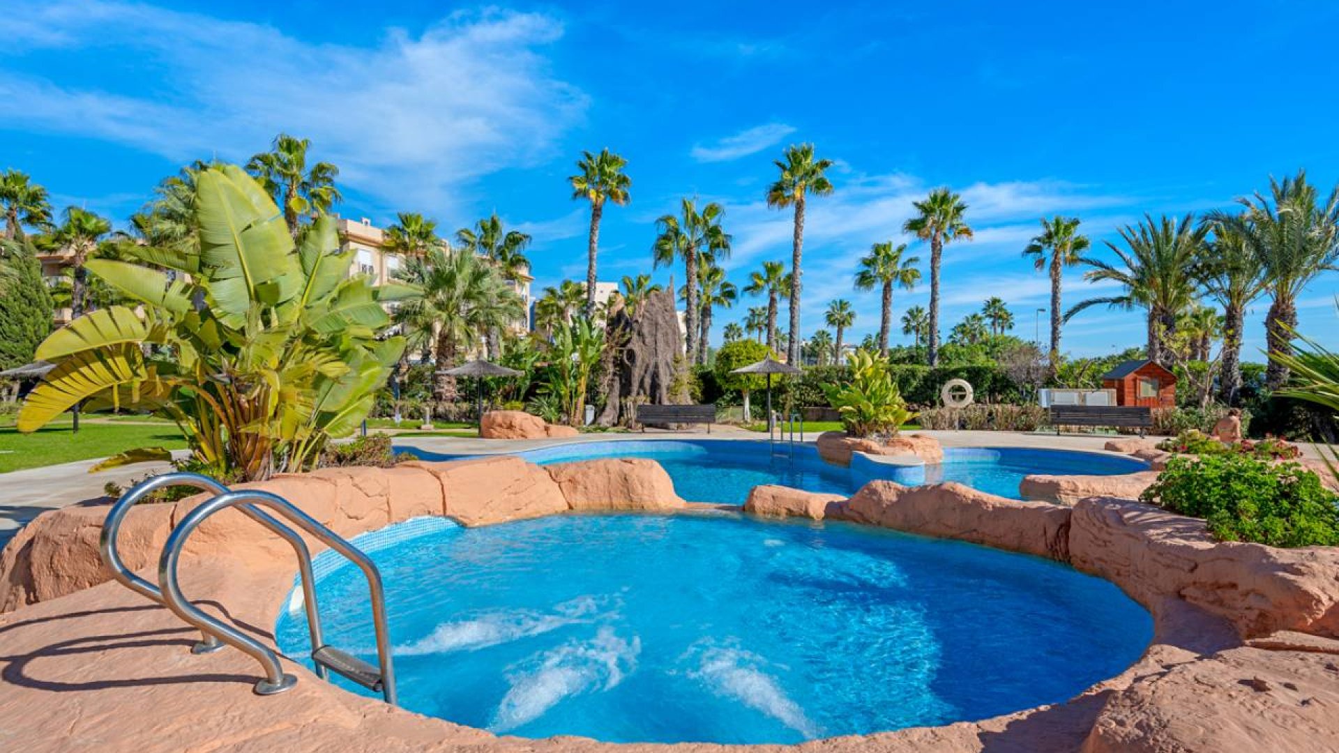 Resale - Apartments -
Cabo Roig