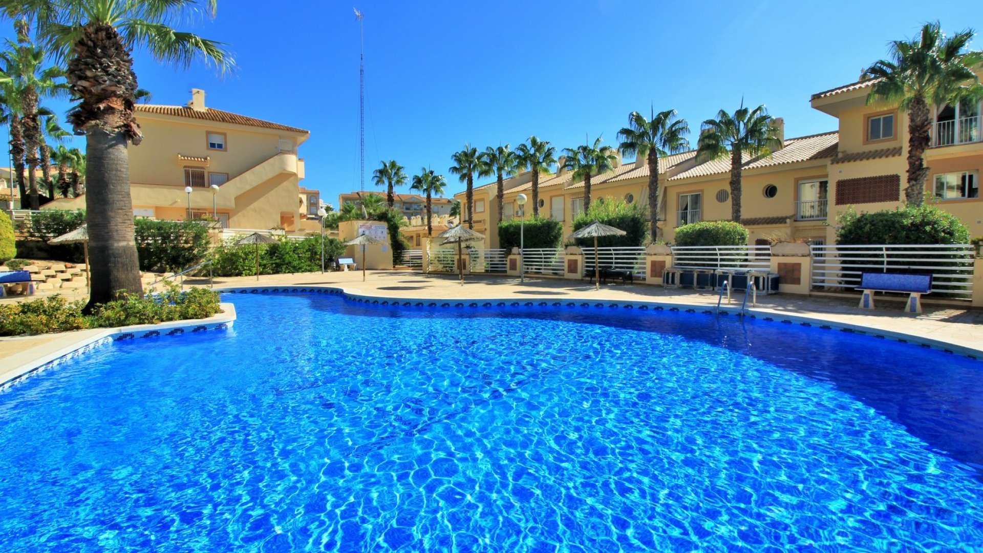 Resale - Apartments -
Cabo Roig
