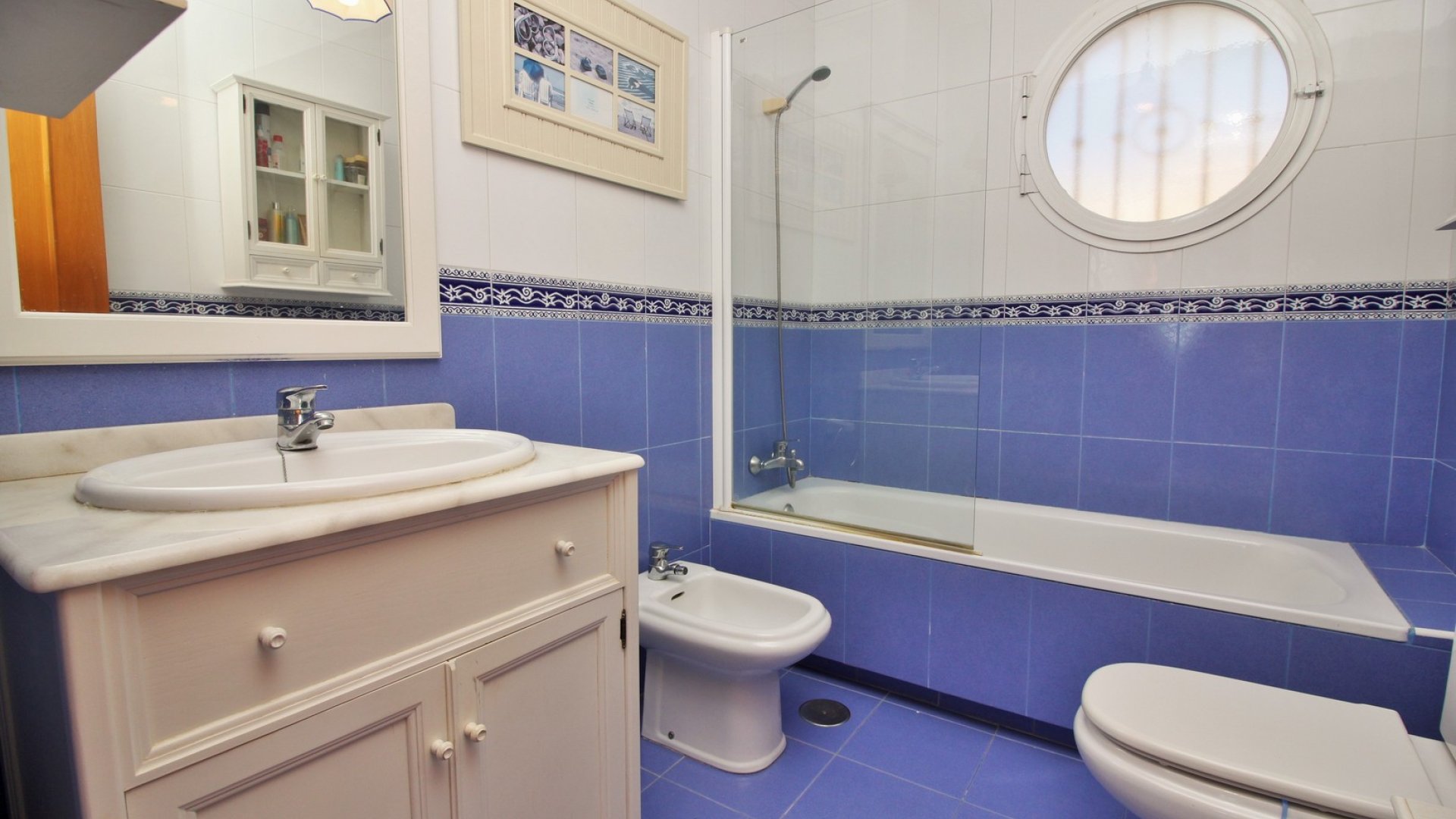 Resale - Apartments -
Cabo Roig