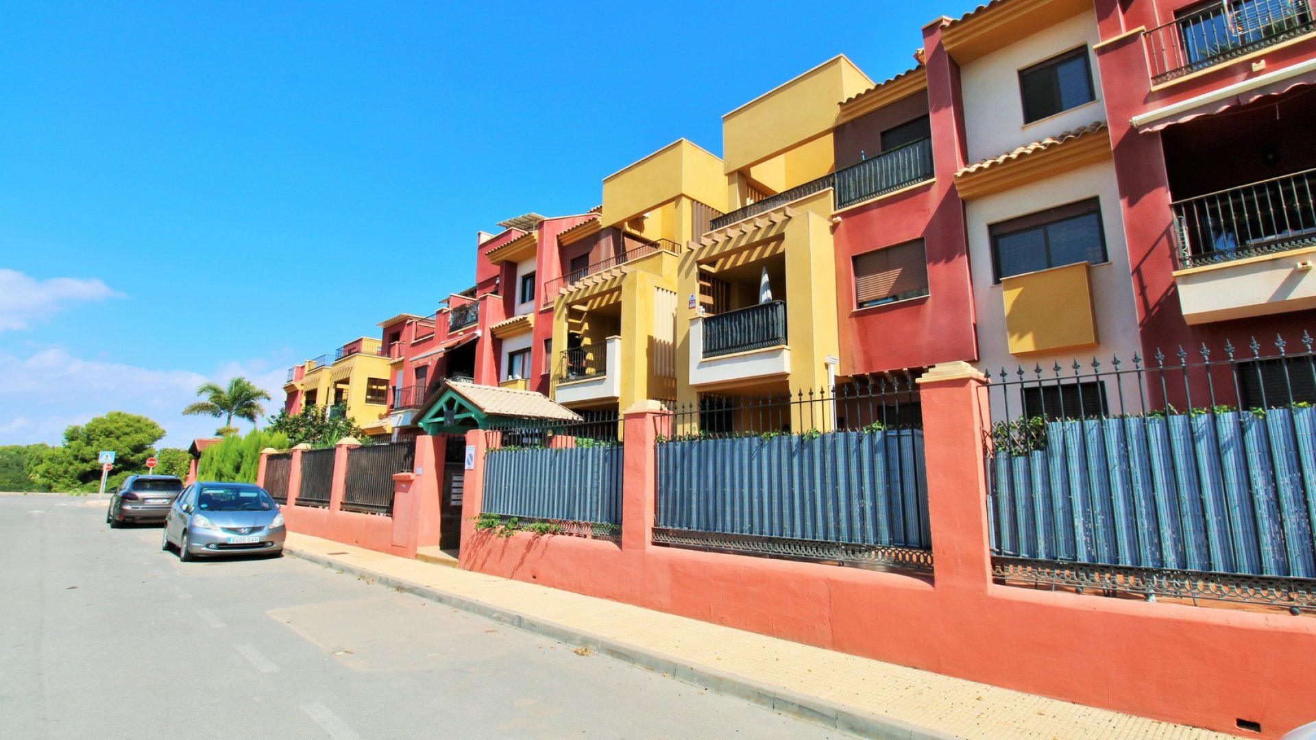 Resale - Apartments -
Cabo Roig