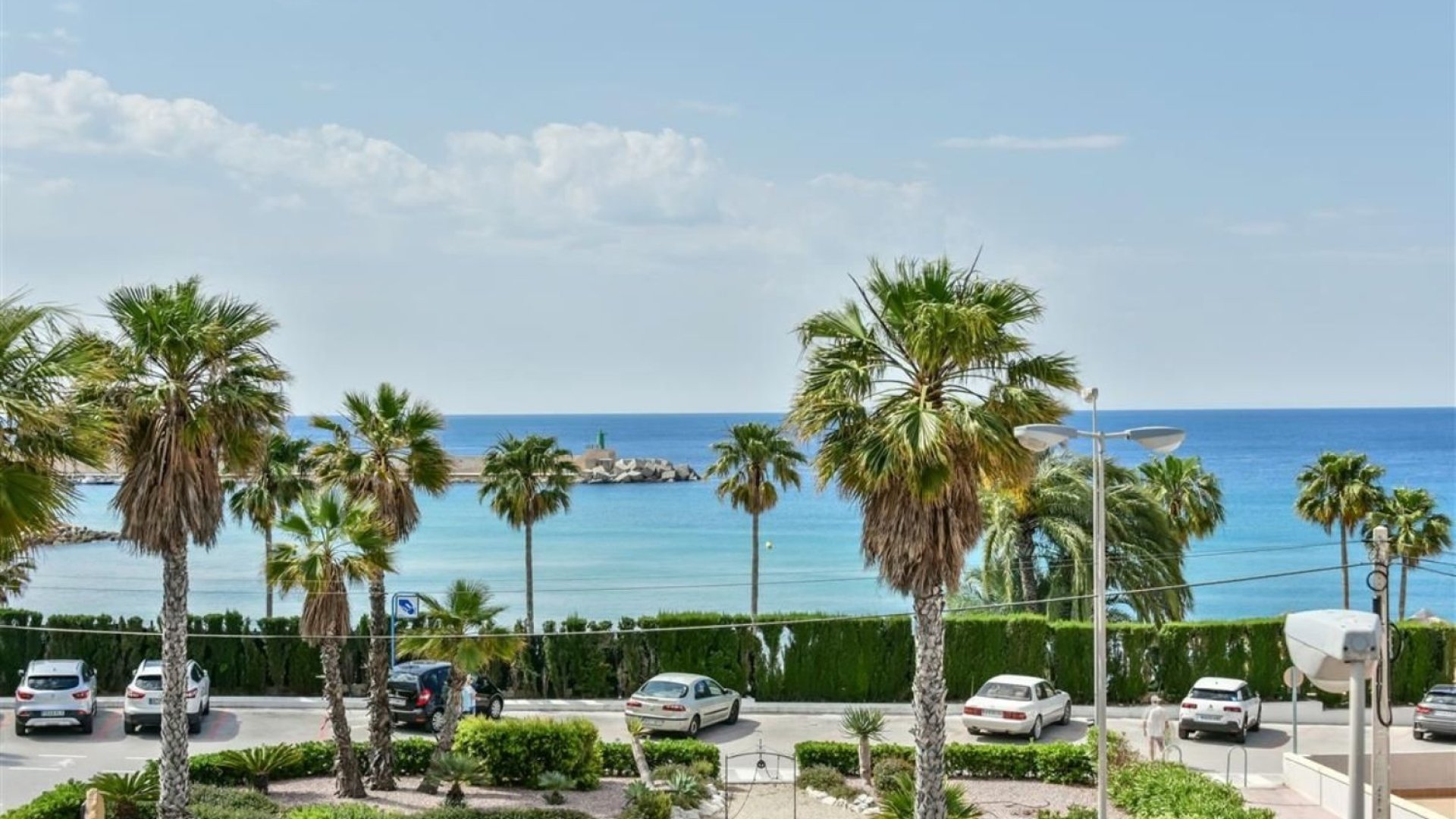 Resale - Apartments -
Calpe - Playa De Arenal