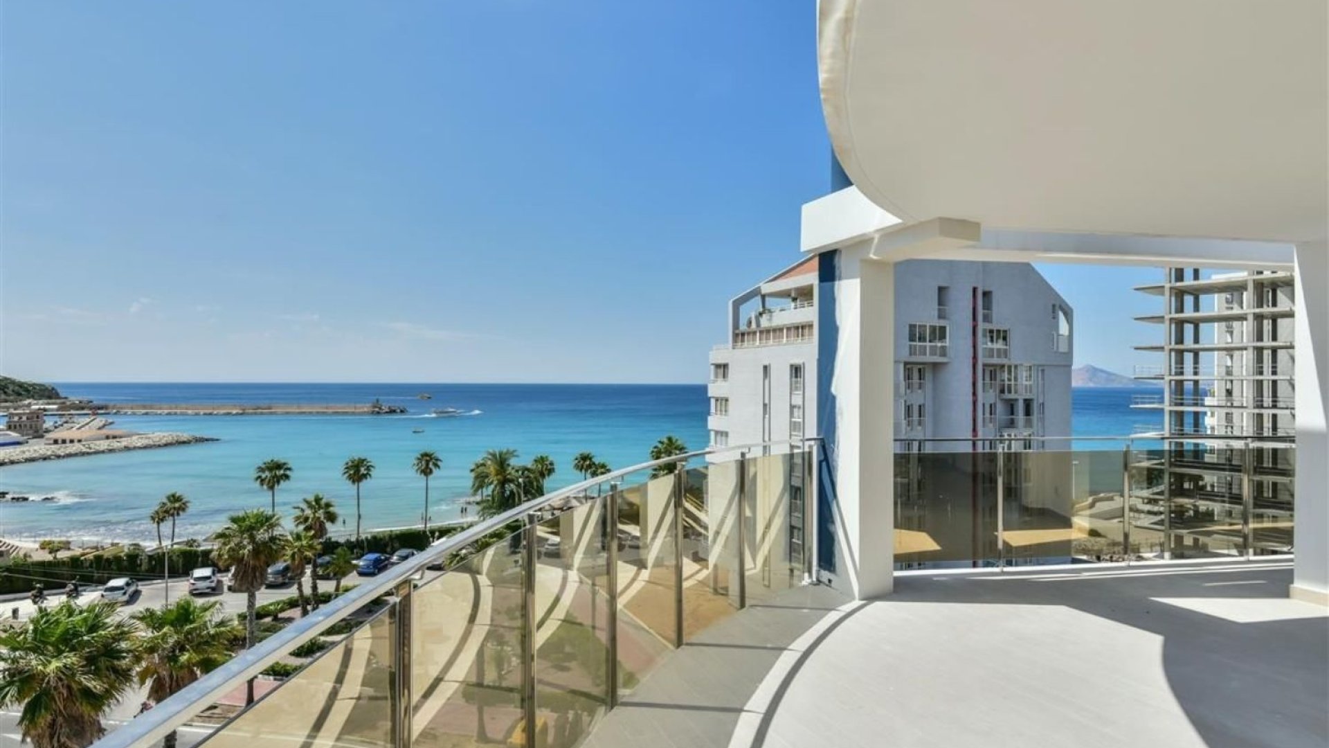 Resale - Apartments -
Calpe - Playa De Arenal