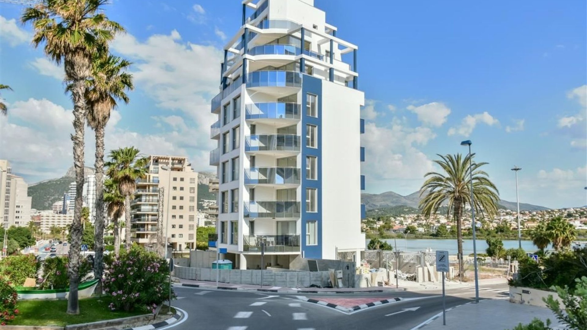 Resale - Apartments -
Calpe - Playa De Arenal
