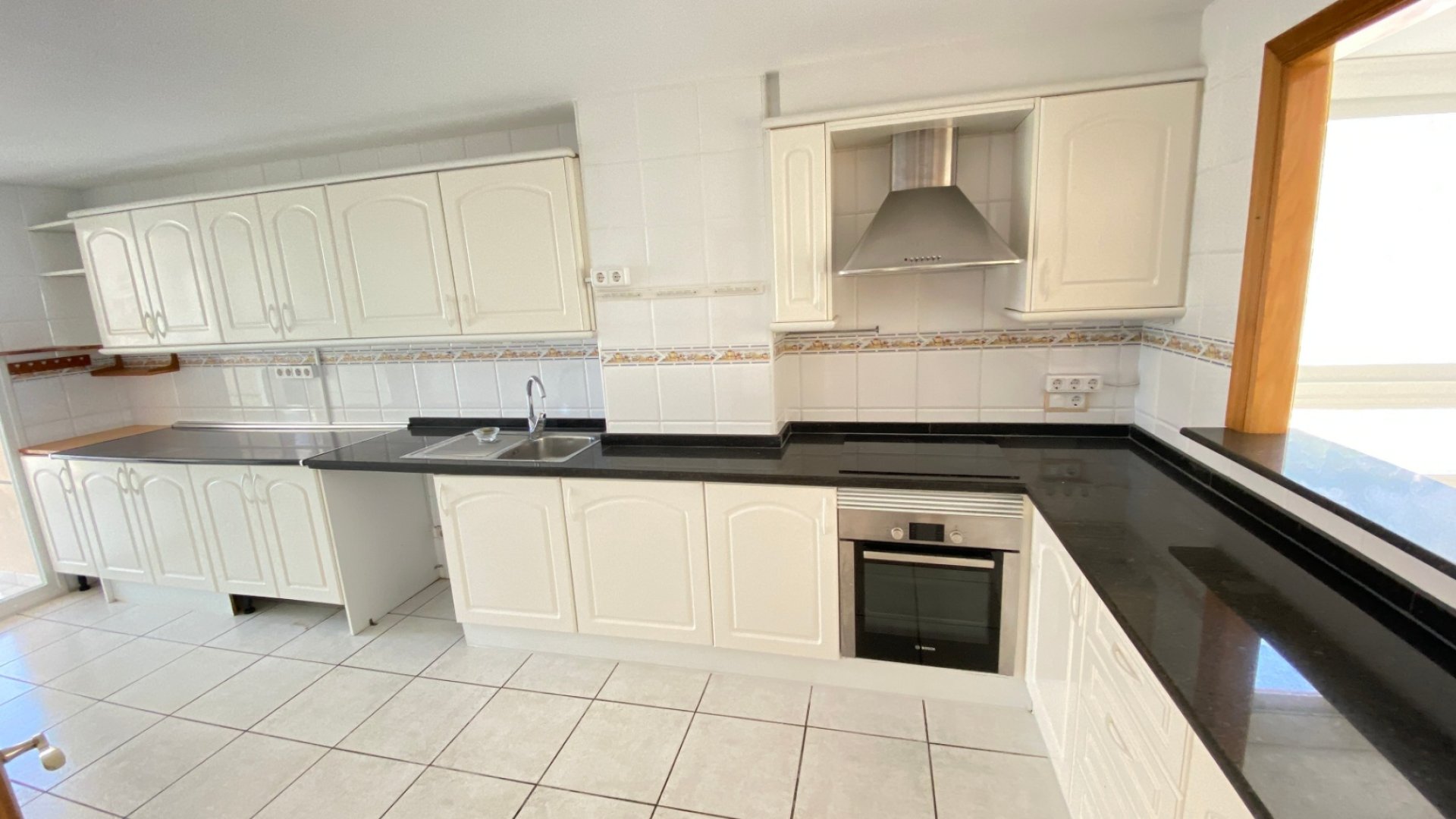Resale - Apartments -
Calpe - Playa De Arenal