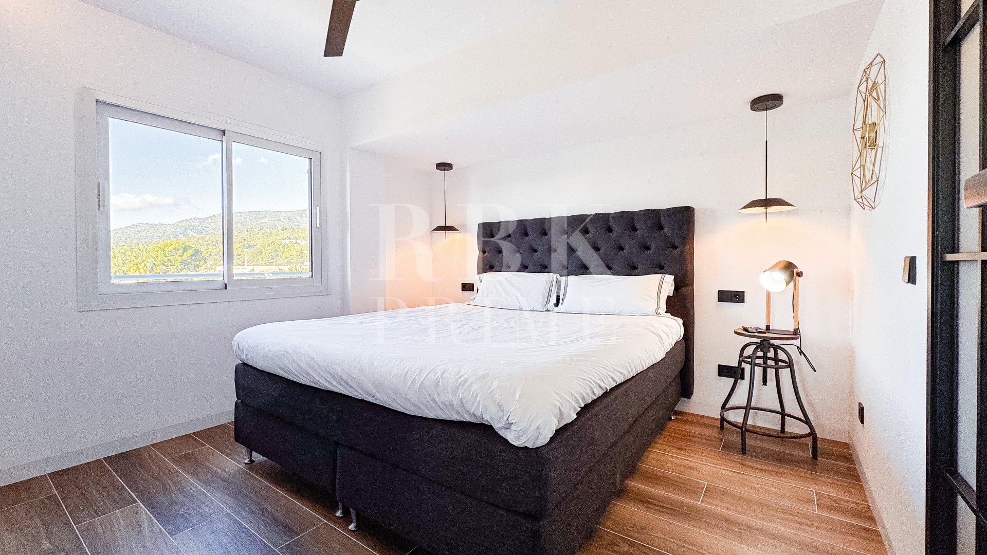 Resale - Apartments -
Calvià - Puerto Portals