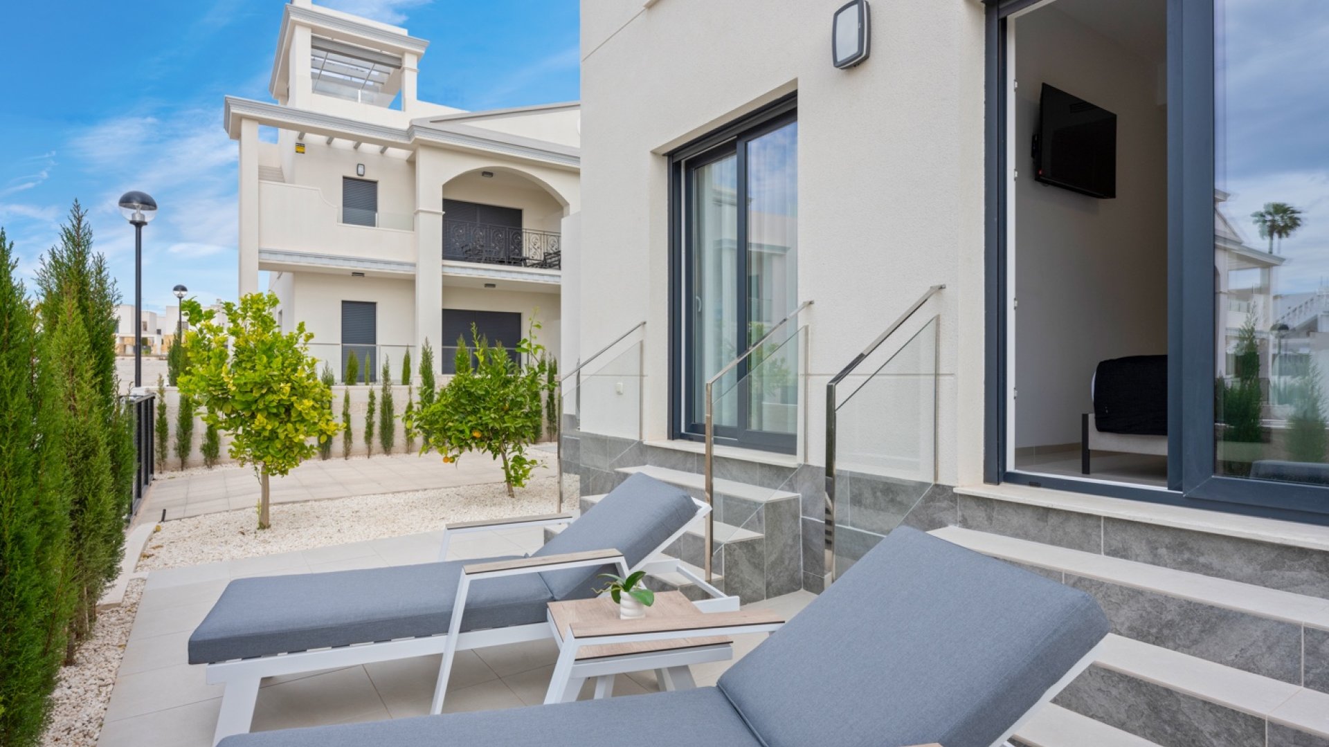 Resale - Apartments -
Ciudad Quesada