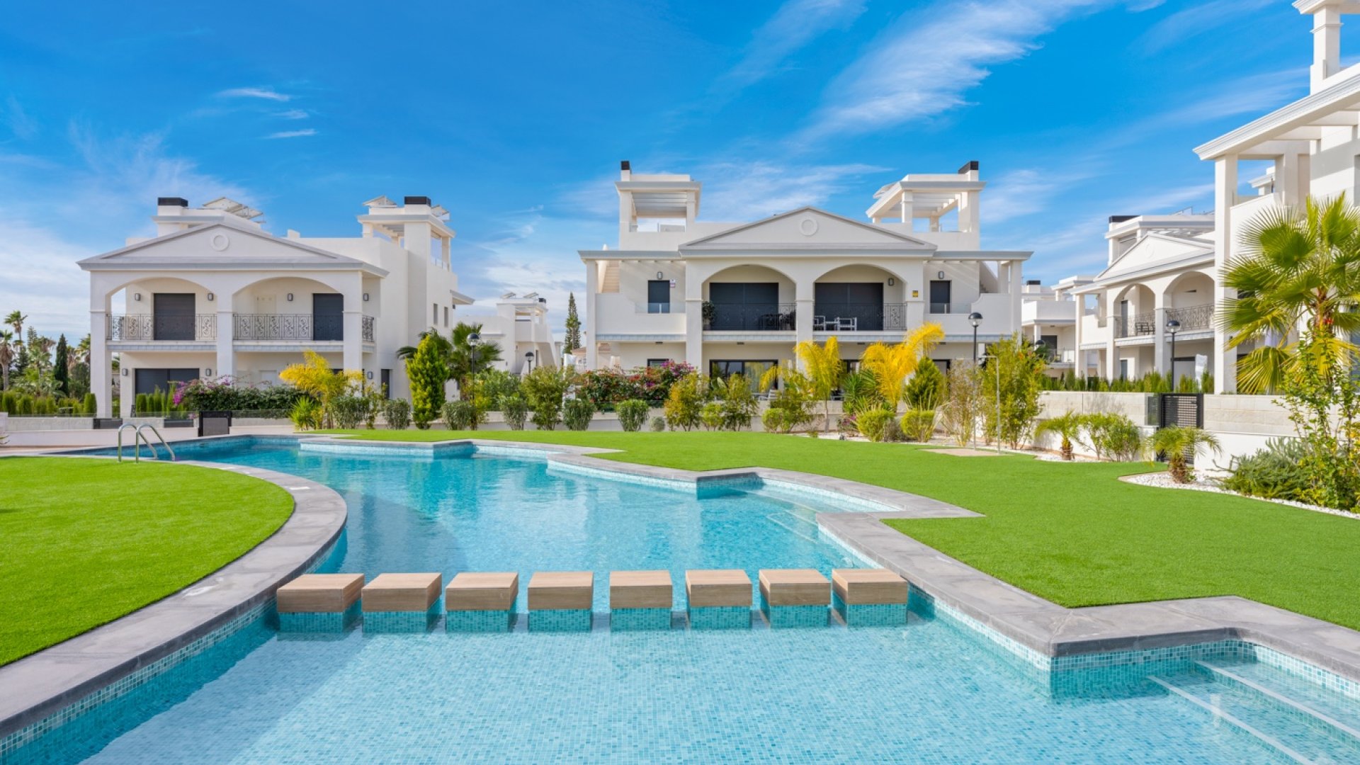 Resale - Apartments -
Ciudad Quesada