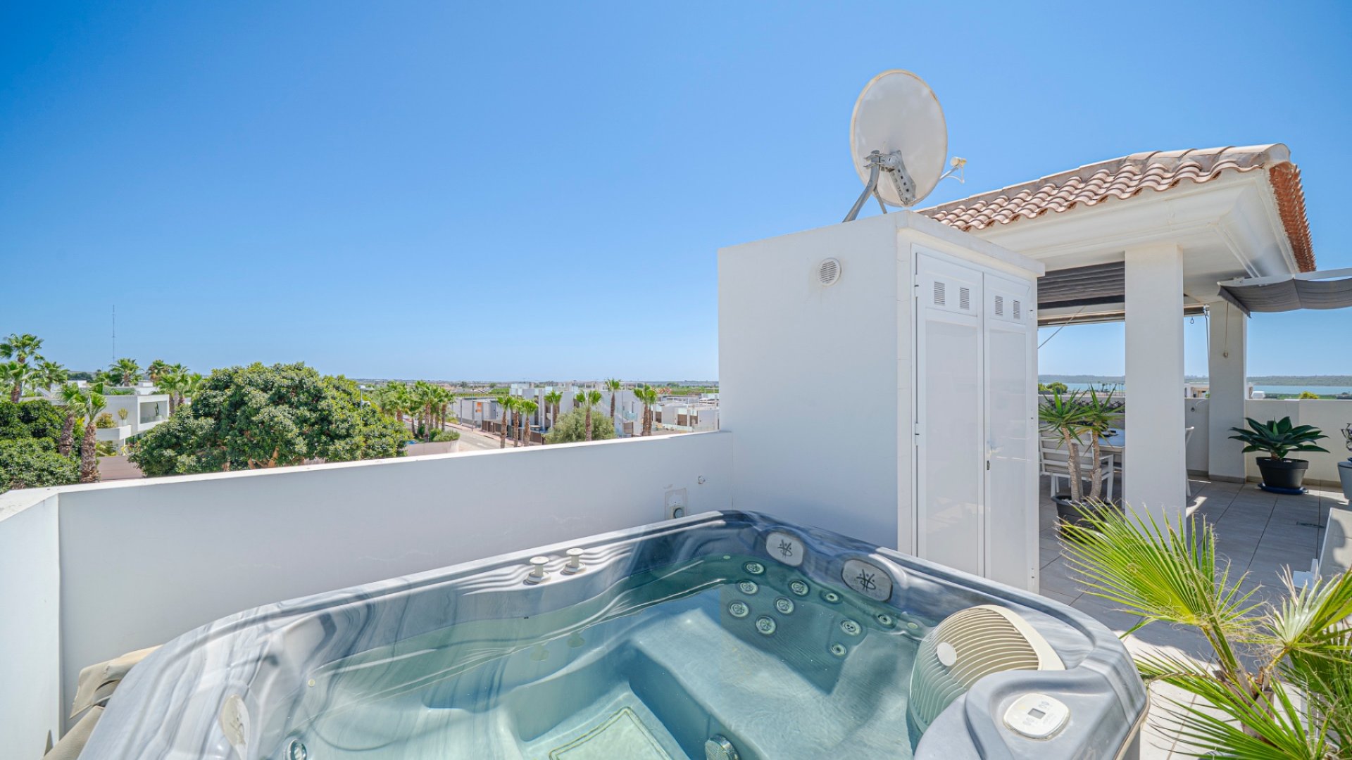 Resale - Apartments -
Ciudad Quesada