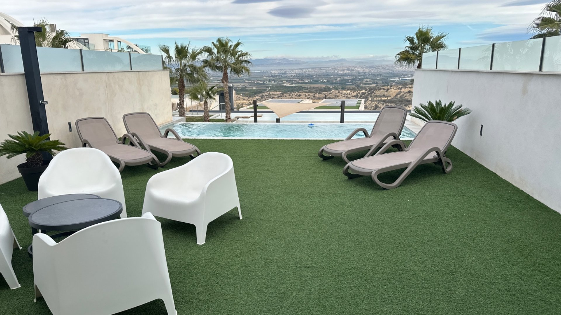 Resale - Apartments -
Ciudad Quesada