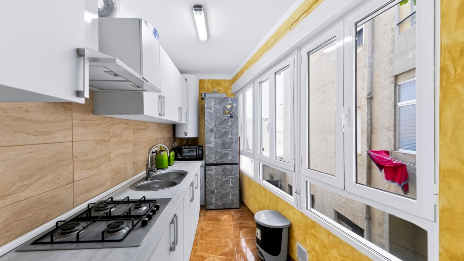 Resale - Apartments -
Guardamar del Segura - Center